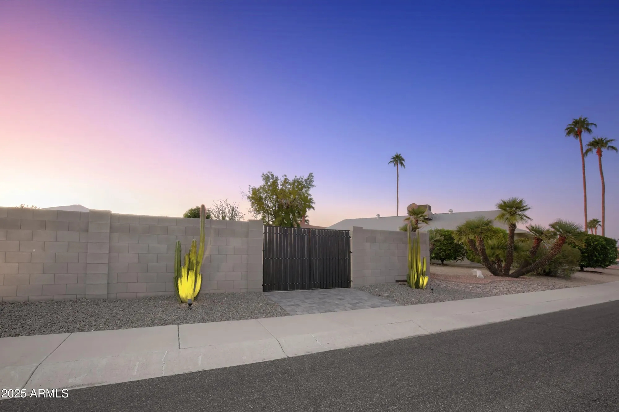 Property Slideshow image 34 of 47 | 13202 w hardwood dr, Sun City West, AZ, 85375