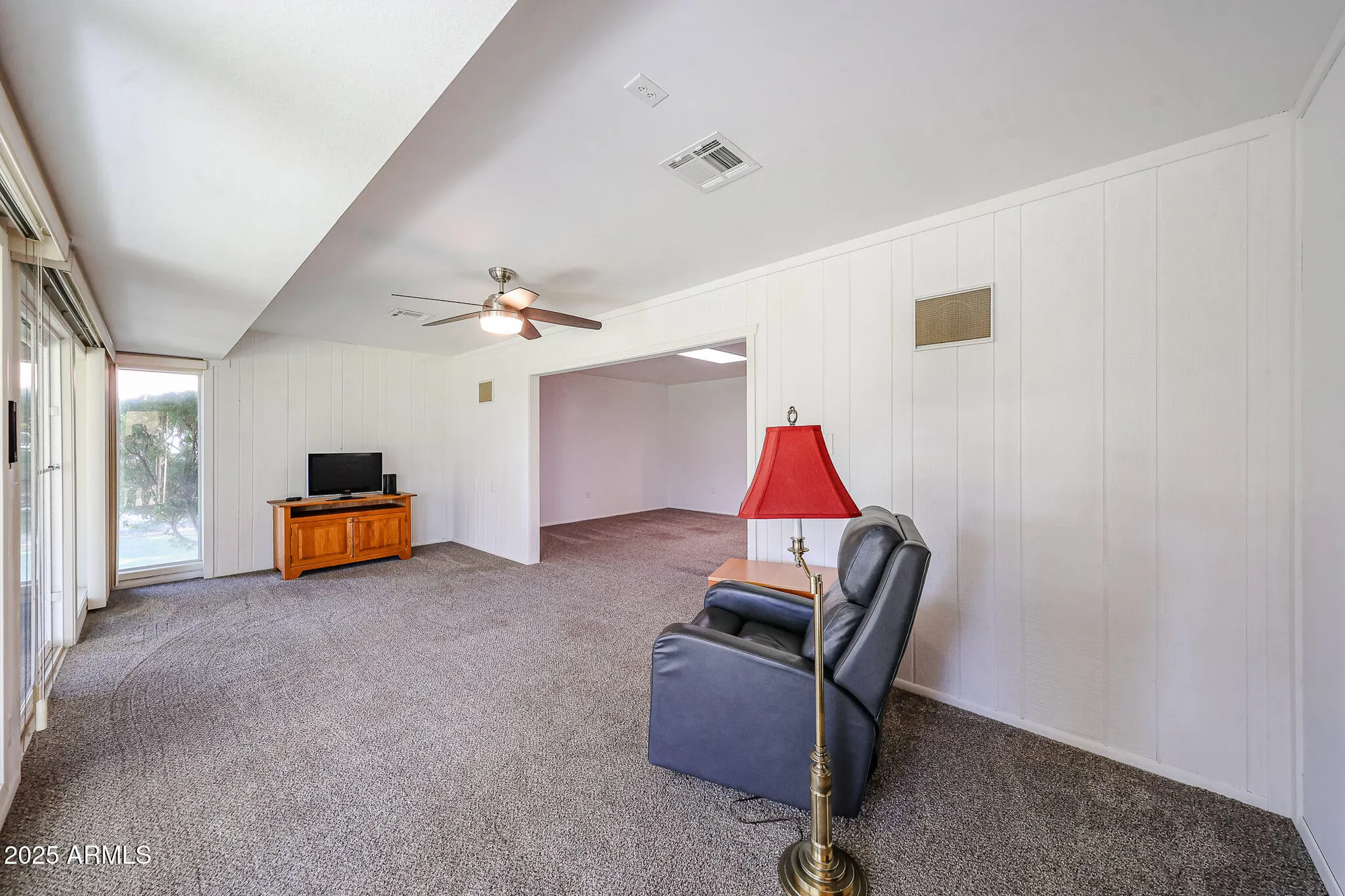 Property Slideshow image 18 of 38 | 10410 w saratoga cir, Sun City, AZ, 85351