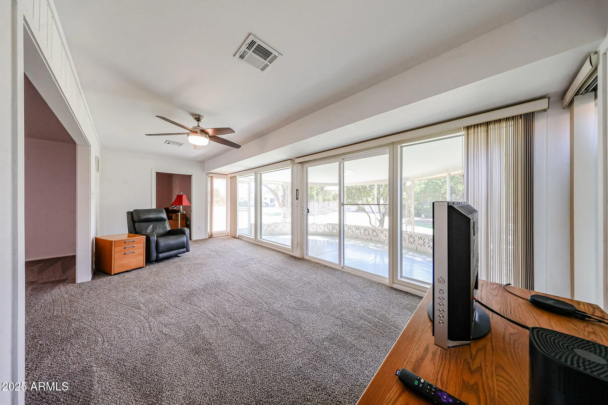 Property Slideshow image 19 of 38 | 10410 w saratoga cir, Sun City, AZ, 85351