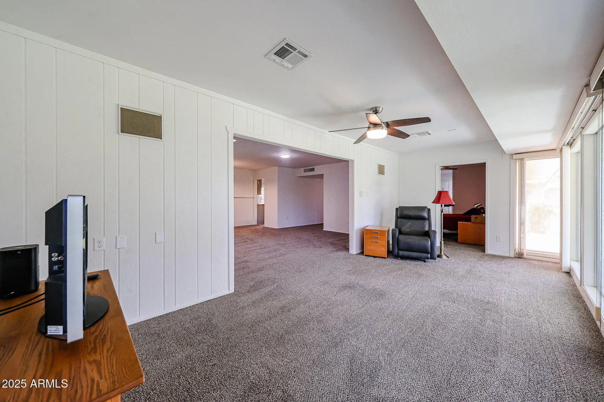 Property Slideshow image 20 of 38 | 10410 w saratoga cir, Sun City, AZ, 85351