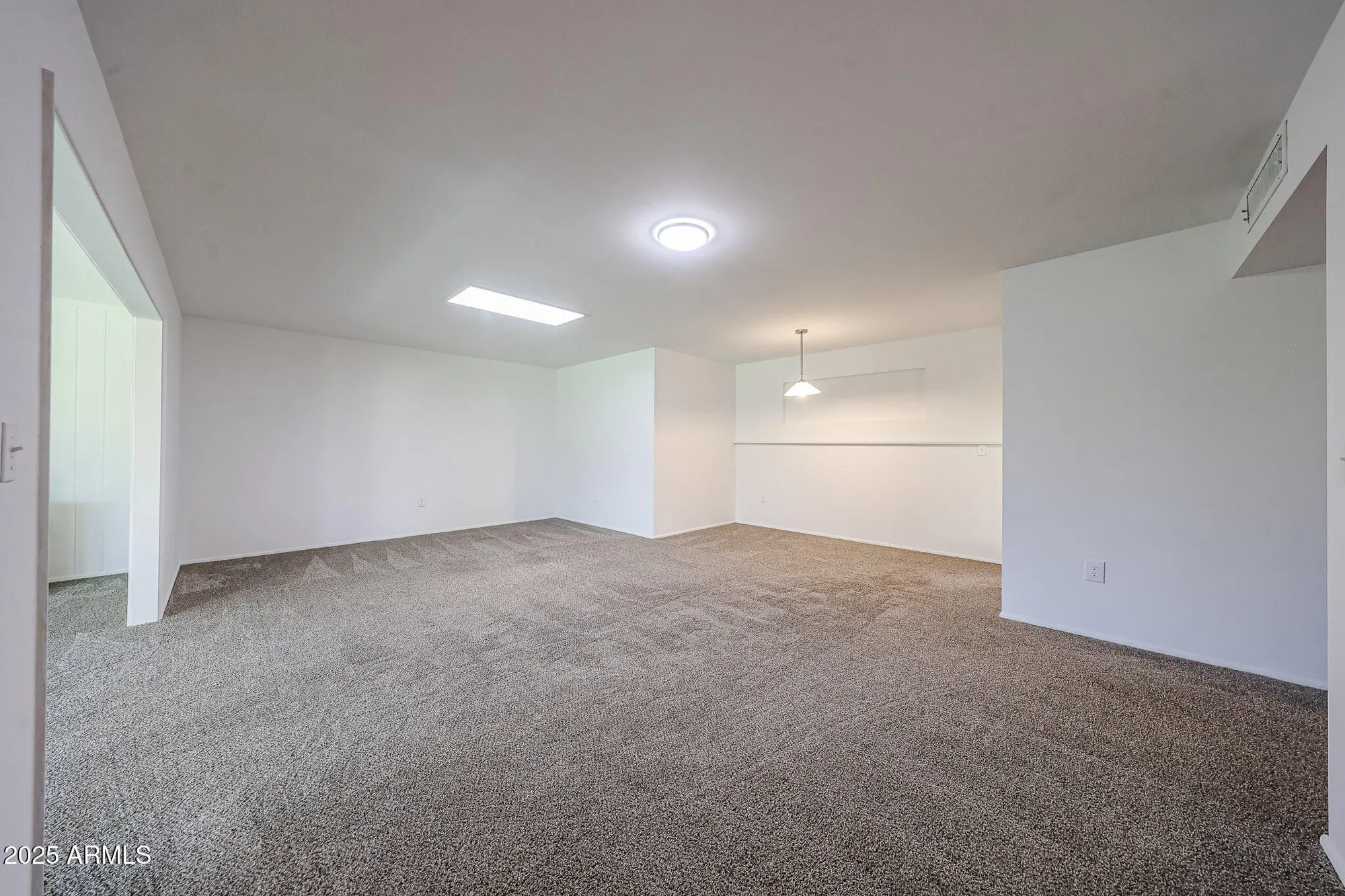 Property Slideshow image 24 of 38 | 10410 w saratoga cir, Sun City, AZ, 85351