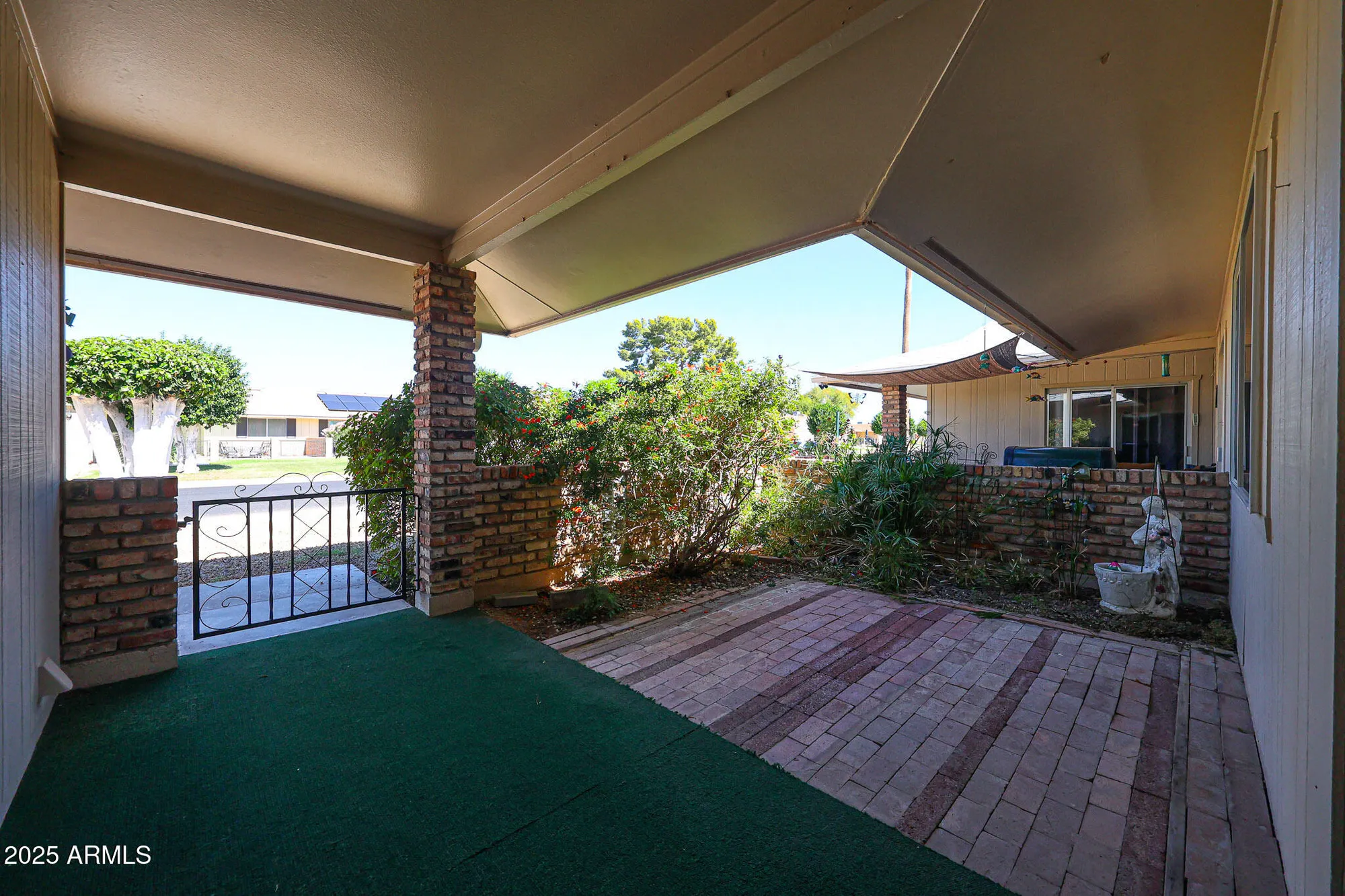 Property Slideshow image 34 of 38 | 10410 w saratoga cir, Sun City, AZ, 85351