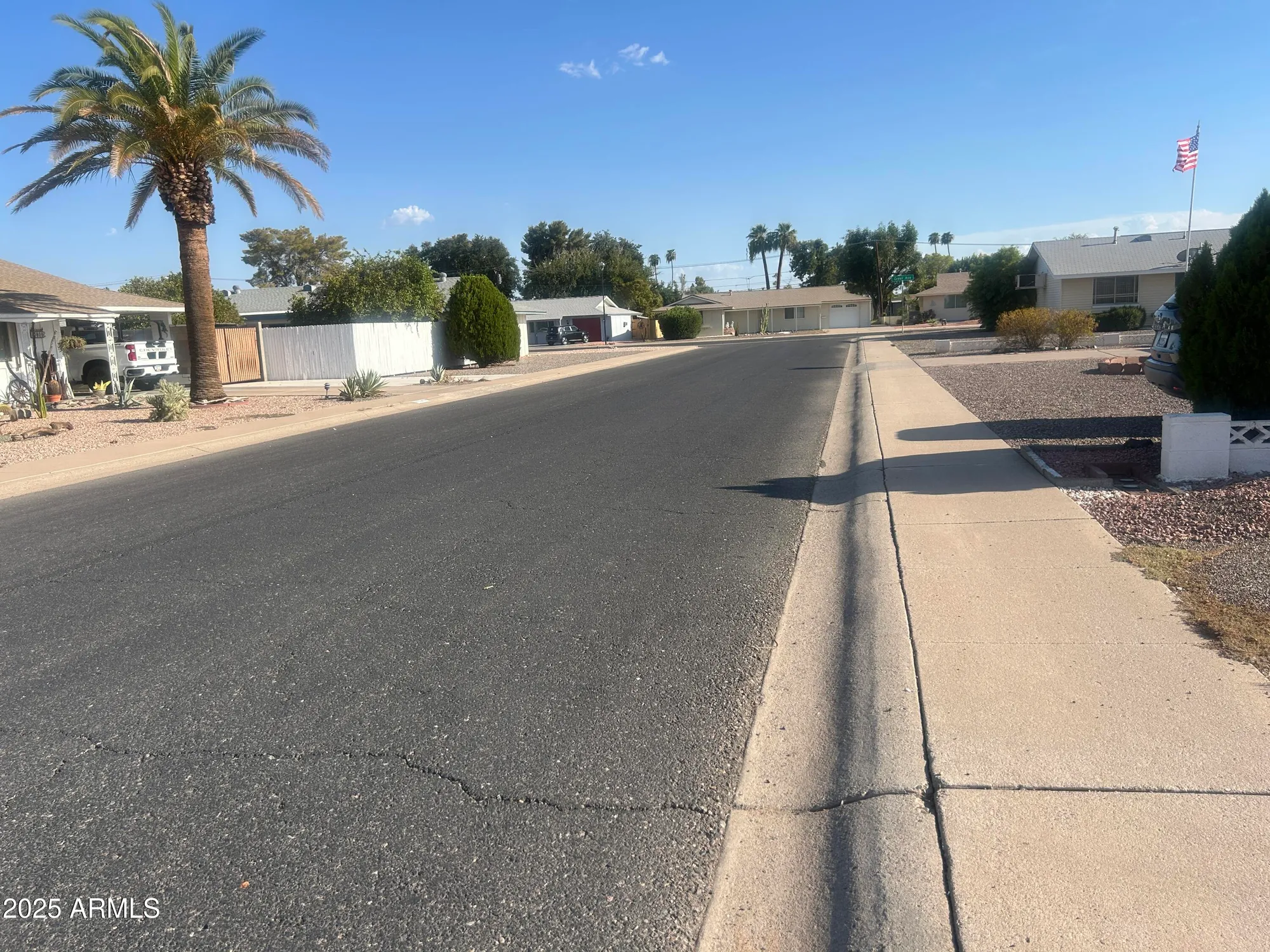 Property Slideshow image 27 of 47 | 10816 n madison dr, Sun City, AZ, 85351