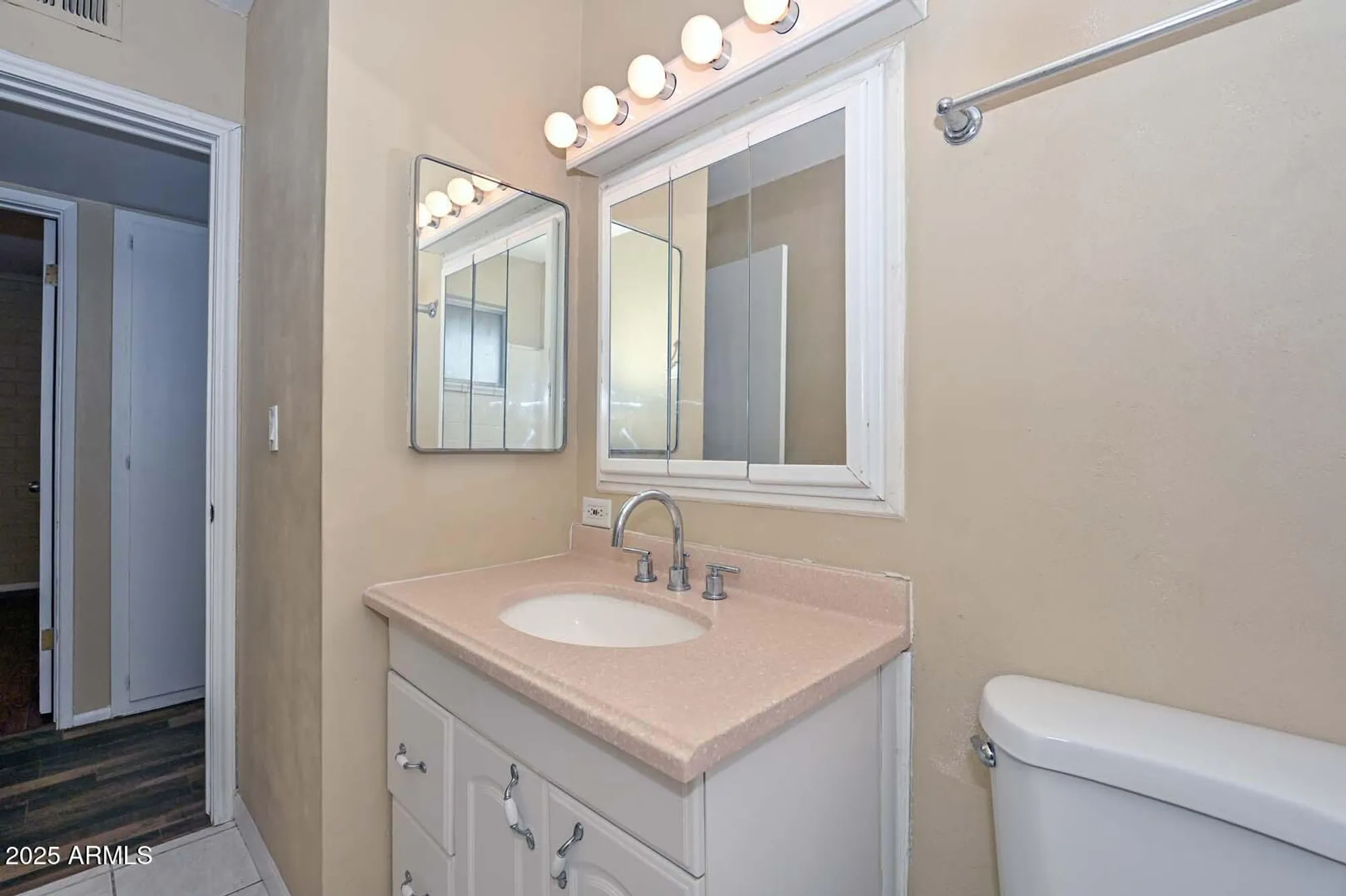 Property Slideshow image 26 of 47 | 10816 n madison dr, Sun City, AZ, 85351