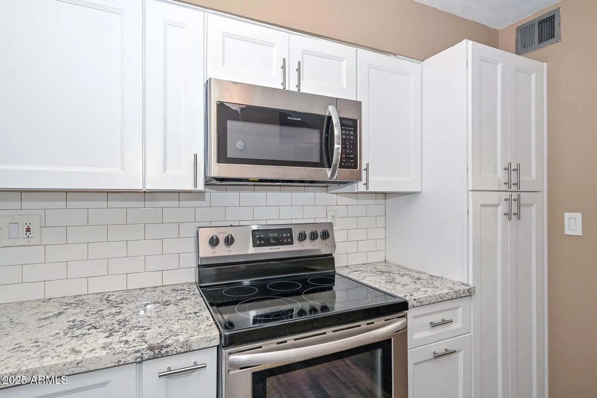 Property Slideshow image 38 of 47 | 10816 n madison dr, Sun City, AZ, 85351