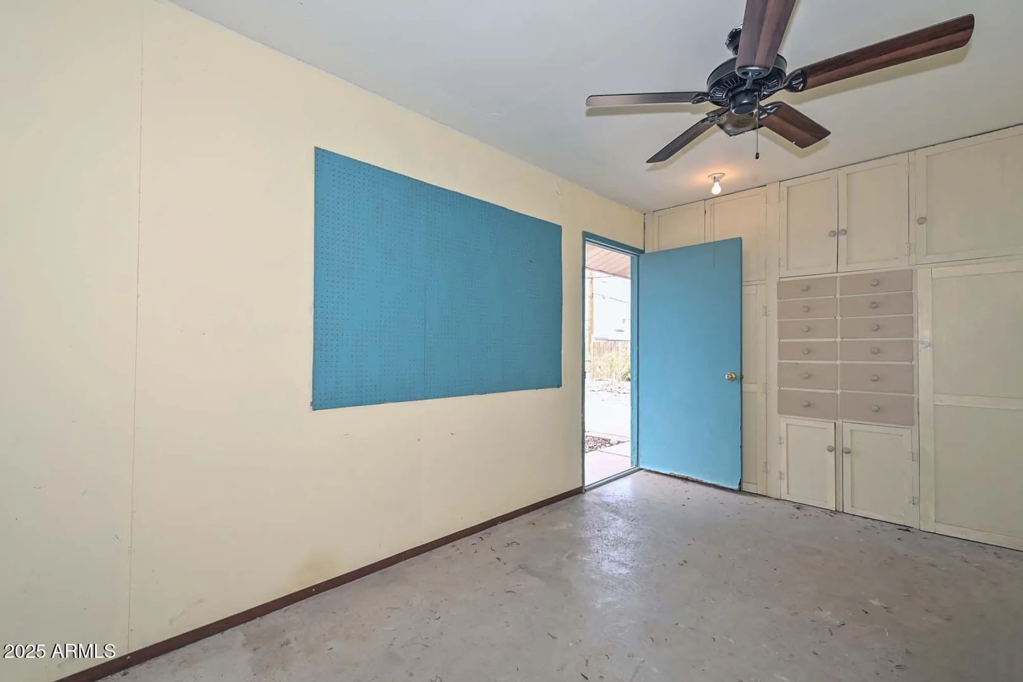 Property Slideshow image 42 of 47 | 10816 n madison dr, Sun City, AZ, 85351