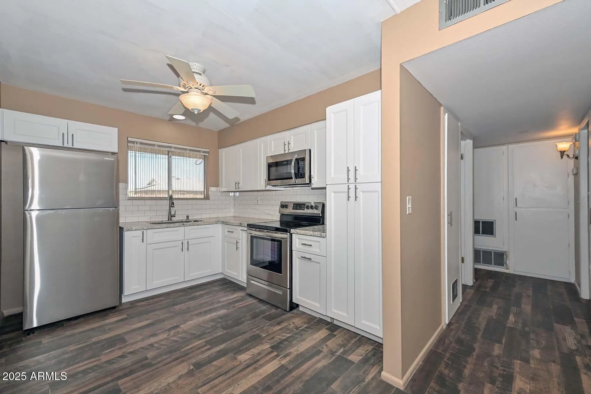 Property Slideshow image 35 of 47 | 10816 n madison dr, Sun City, AZ, 85351