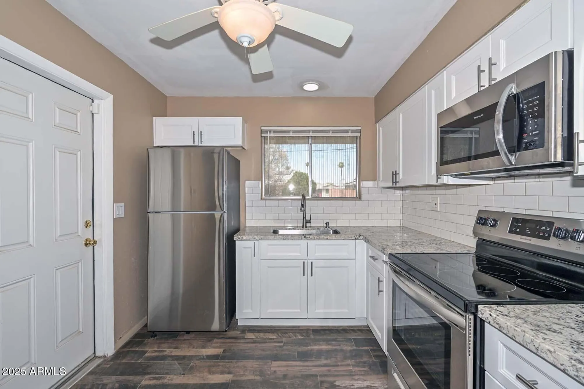 Property Slideshow image 36 of 47 | 10816 n madison dr, Sun City, AZ, 85351