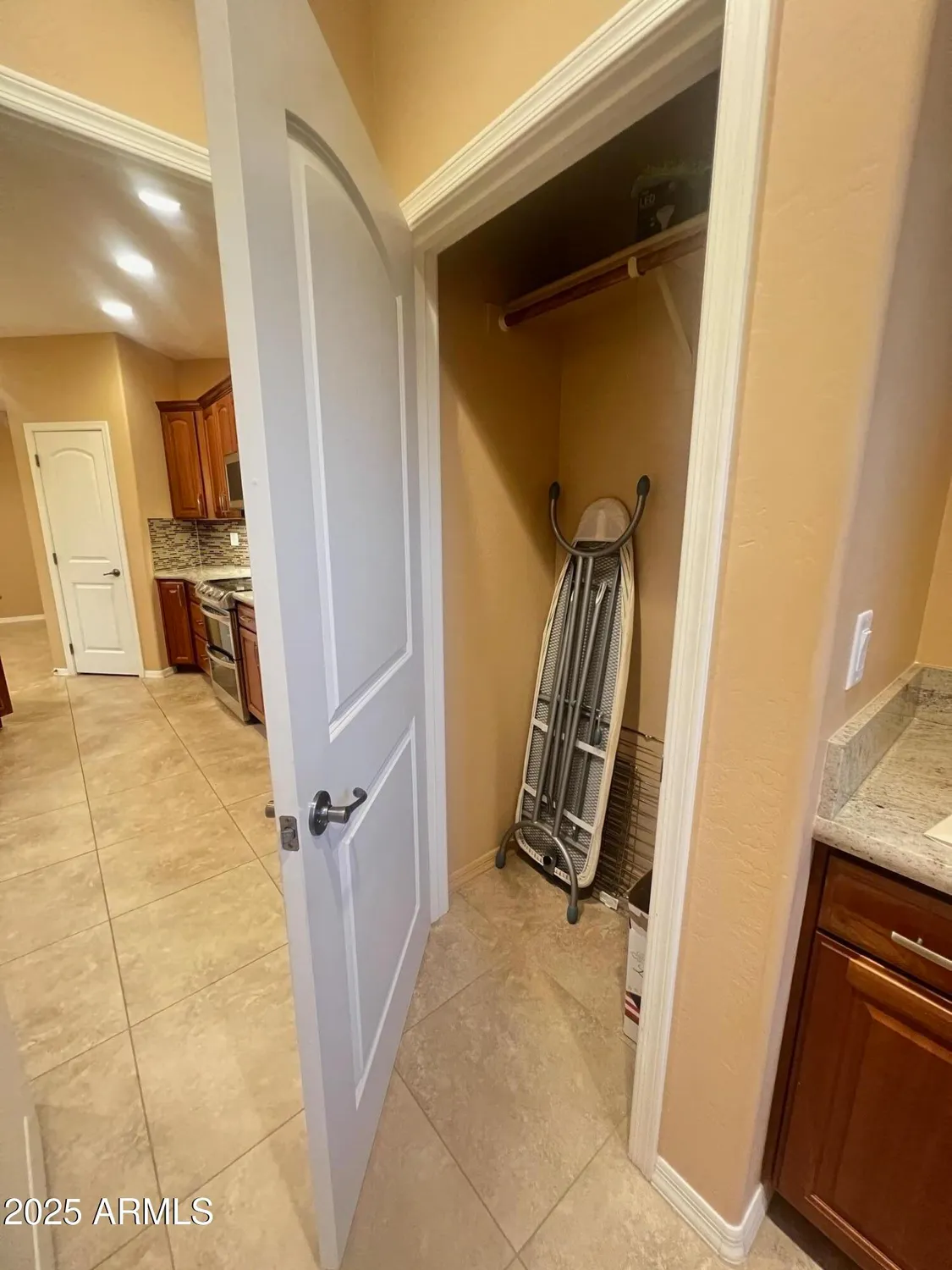 Property Slideshow image 9 of 34 | 5721 e player pl, Mesa, AZ, 85215