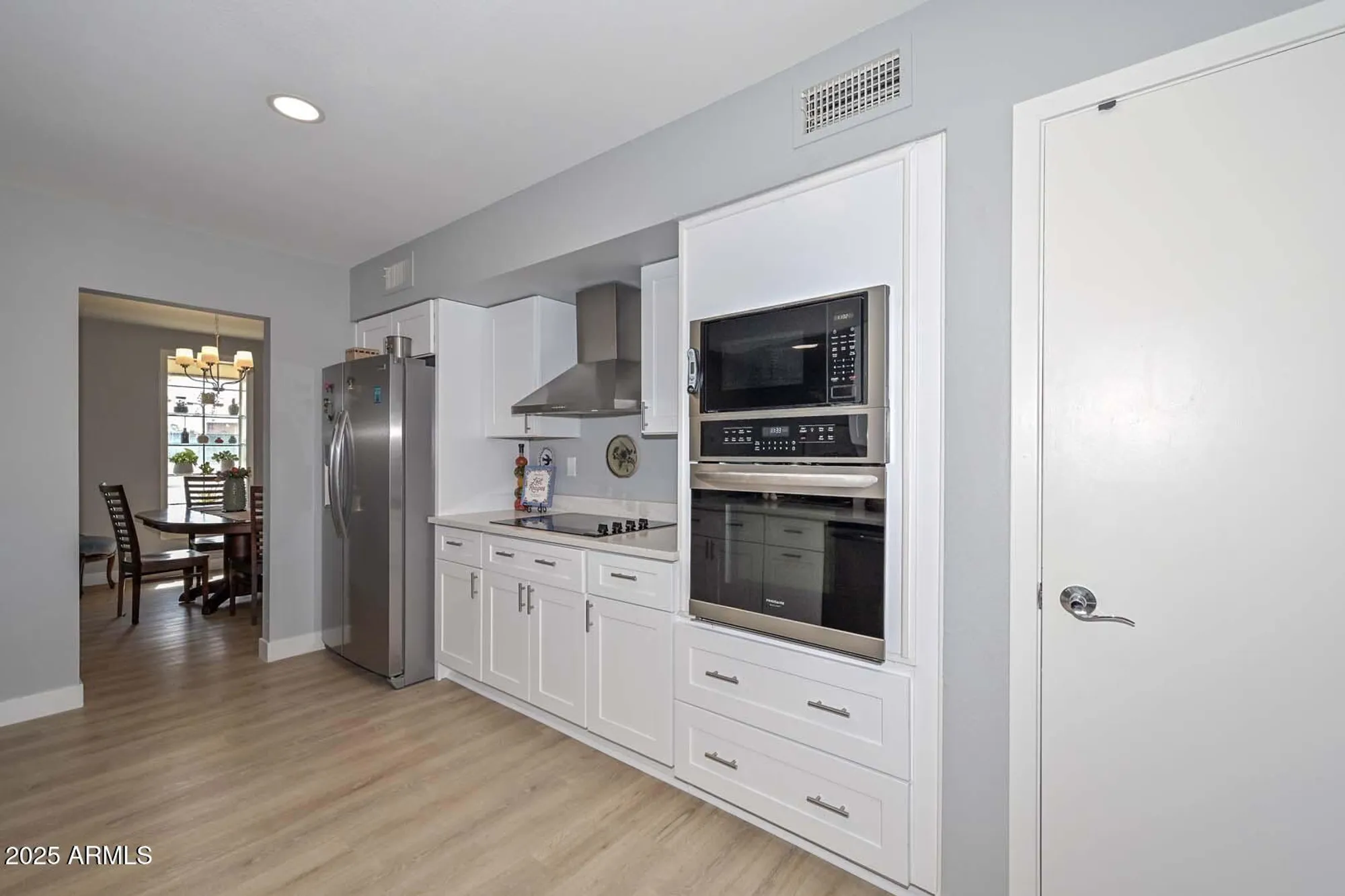 Property Slideshow image 12 of 62 | 9802 n 107th ave, Sun City, AZ, 85351