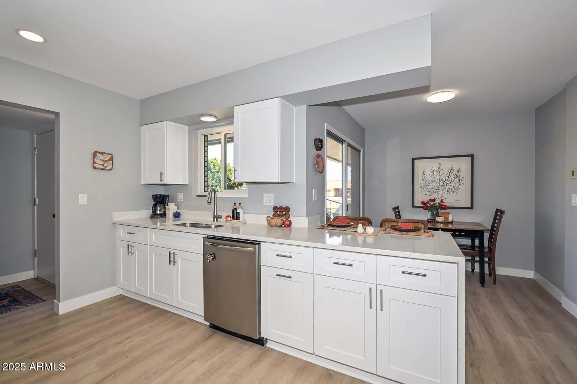 Property Slideshow image 10 of 62 | 9802 n 107th ave, Sun City, AZ, 85351