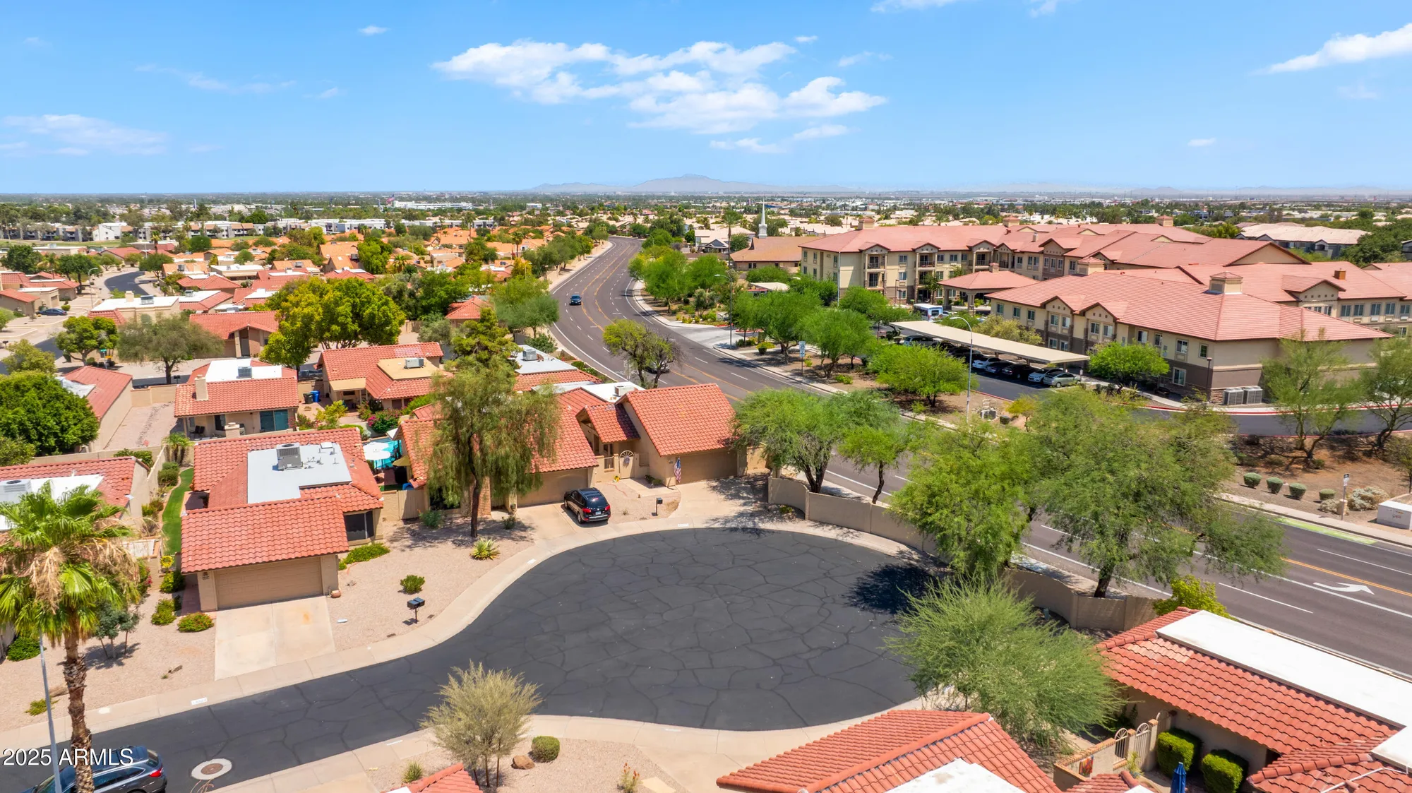 Property Slideshow image 4 of 32 | 13029 s 44th pl, Phoenix, AZ, 85044