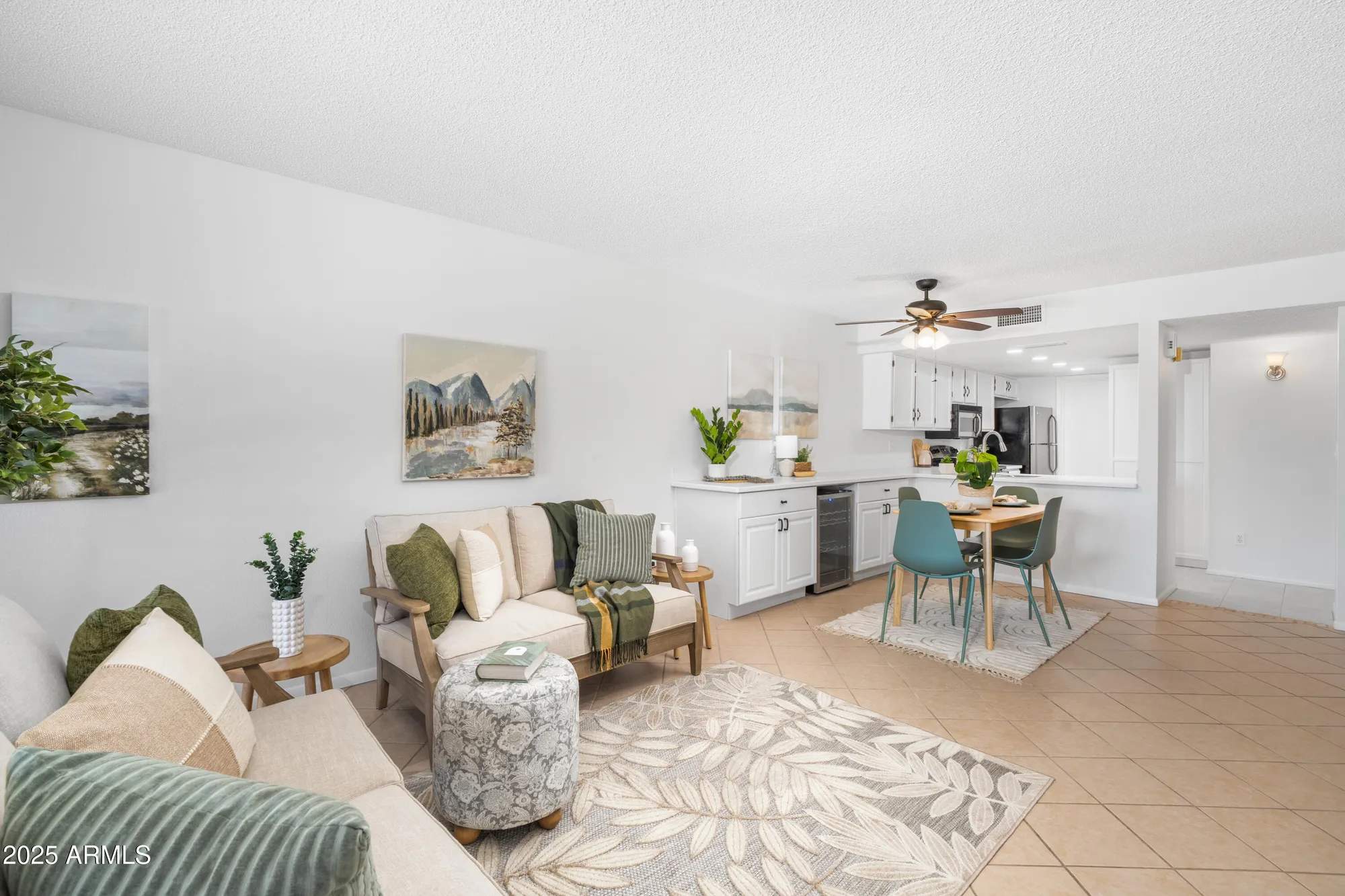 Property Slideshow image 7 of 32 | 13029 s 44th pl, Phoenix, AZ, 85044