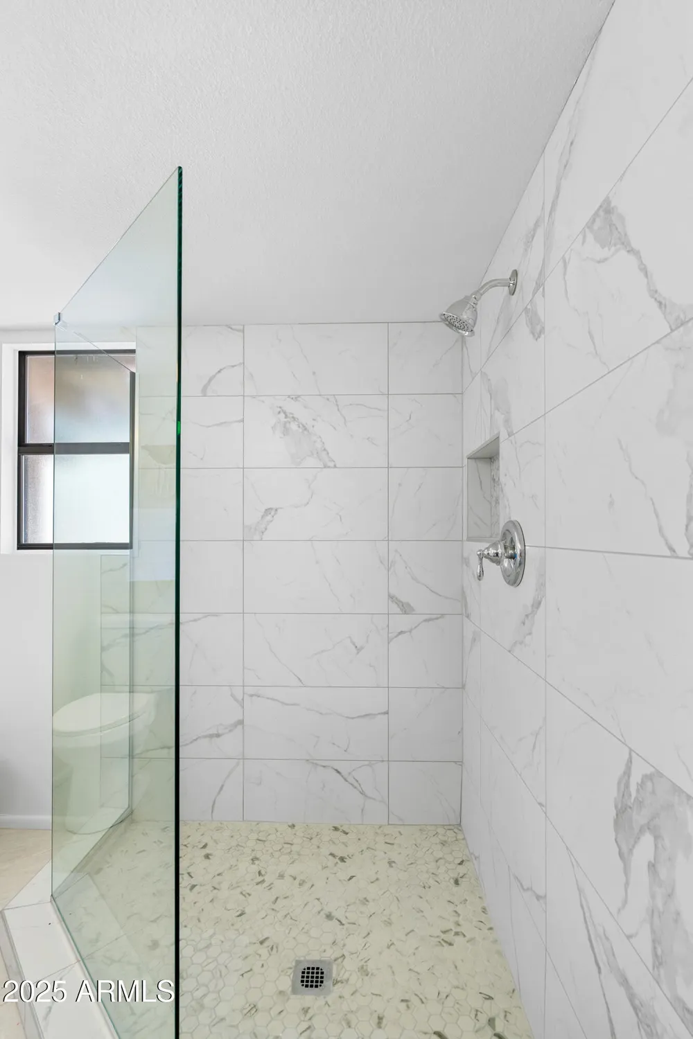 Property Slideshow image 14 of 32 | 13029 s 44th pl, Phoenix, AZ, 85044