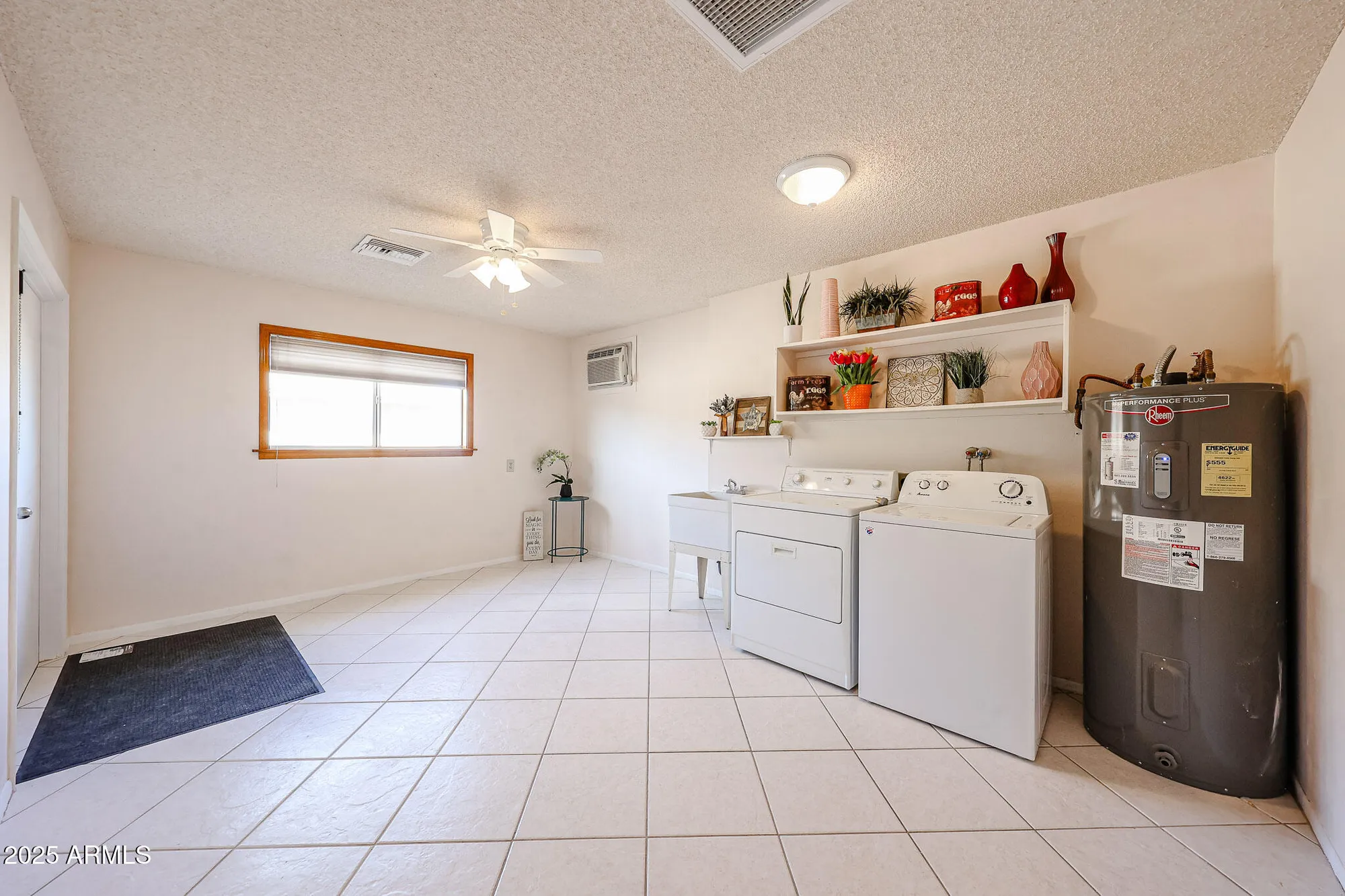 Property Slideshow image 17 of 33 | 9714 w mockingbird dr, Sun City, AZ, 85373
