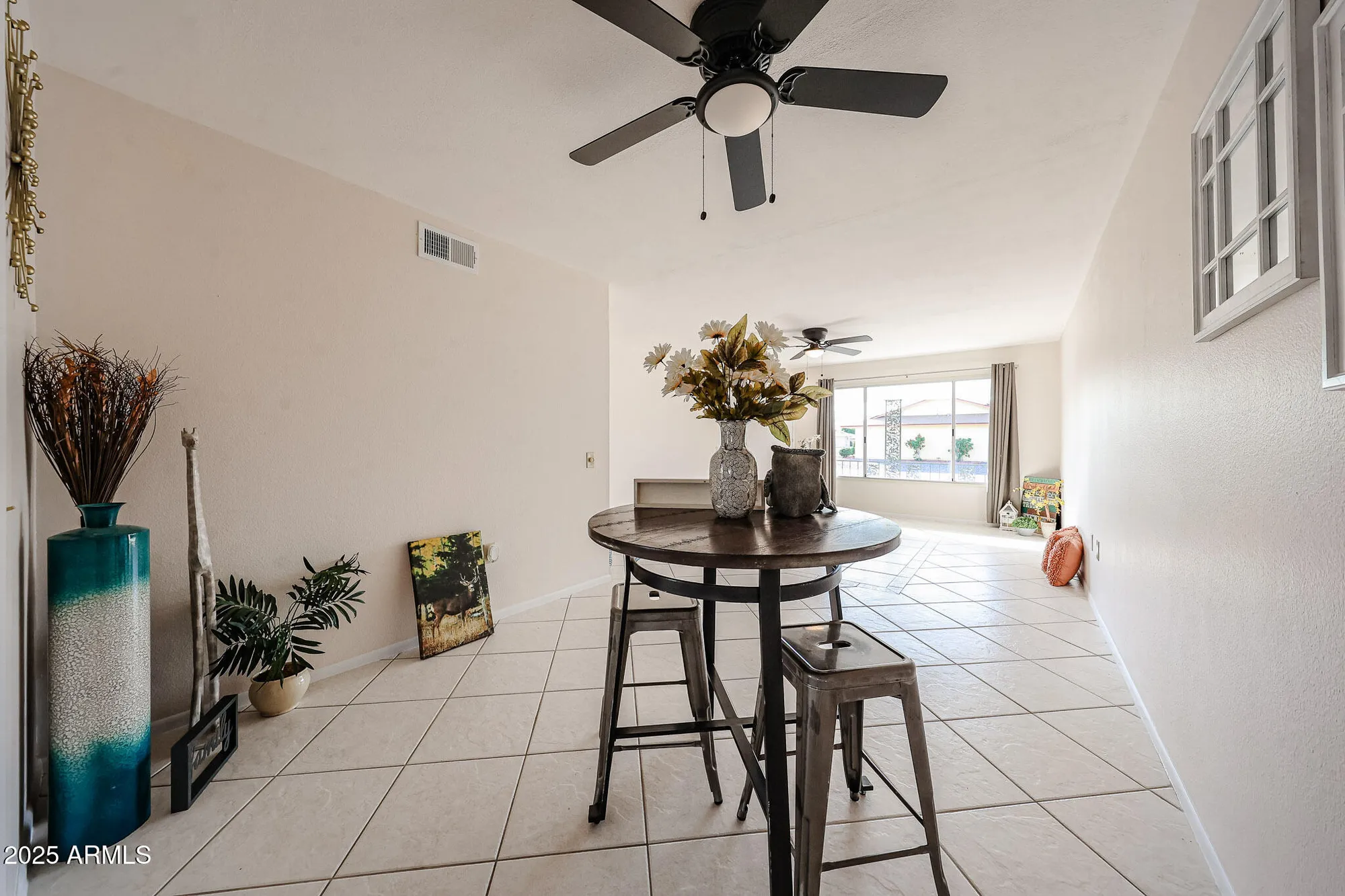 Property Slideshow image 9 of 33 | 9714 w mockingbird dr, Sun City, AZ, 85373