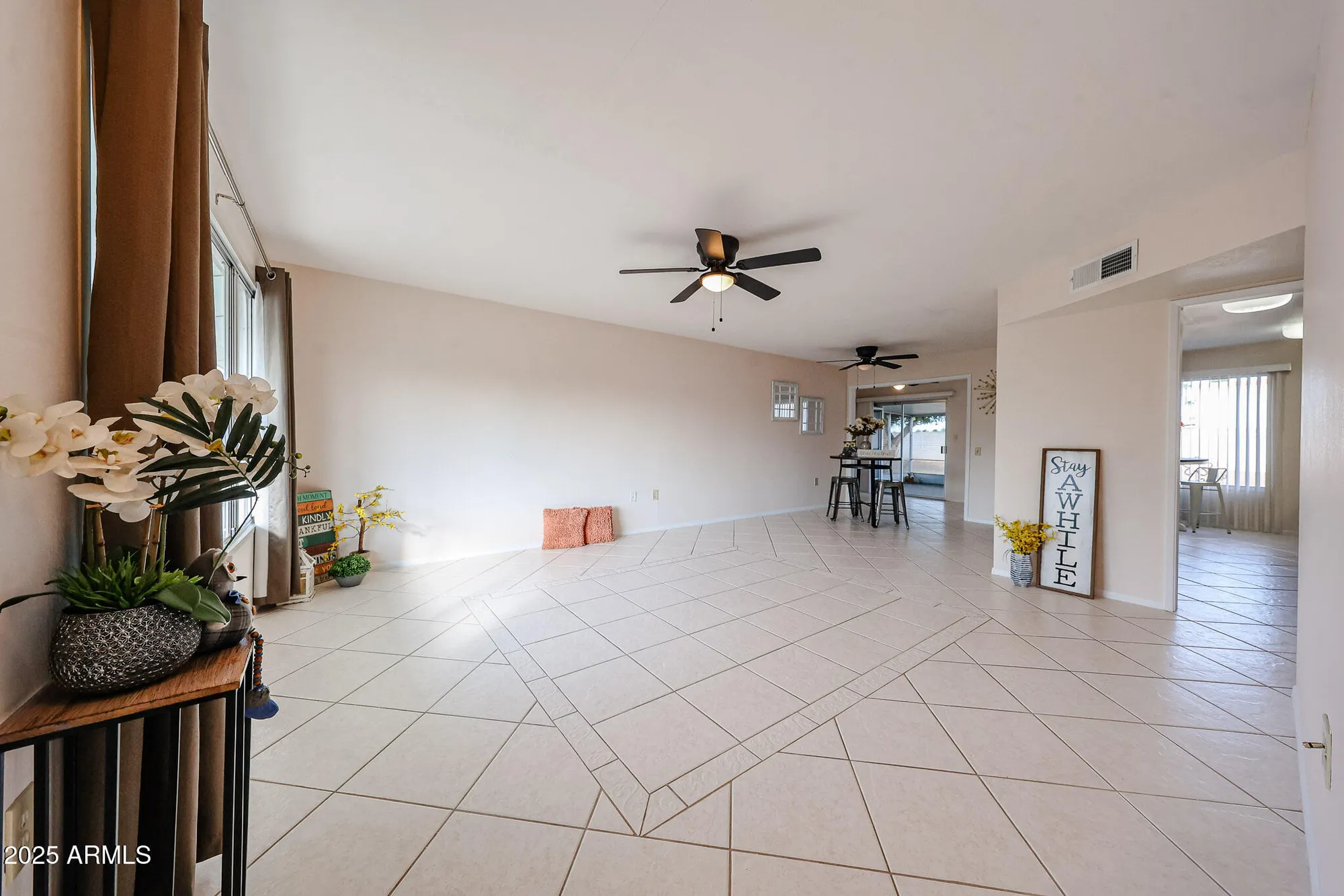 Property Slideshow image 4 of 33 | 9714 w mockingbird dr, Sun City, AZ, 85373