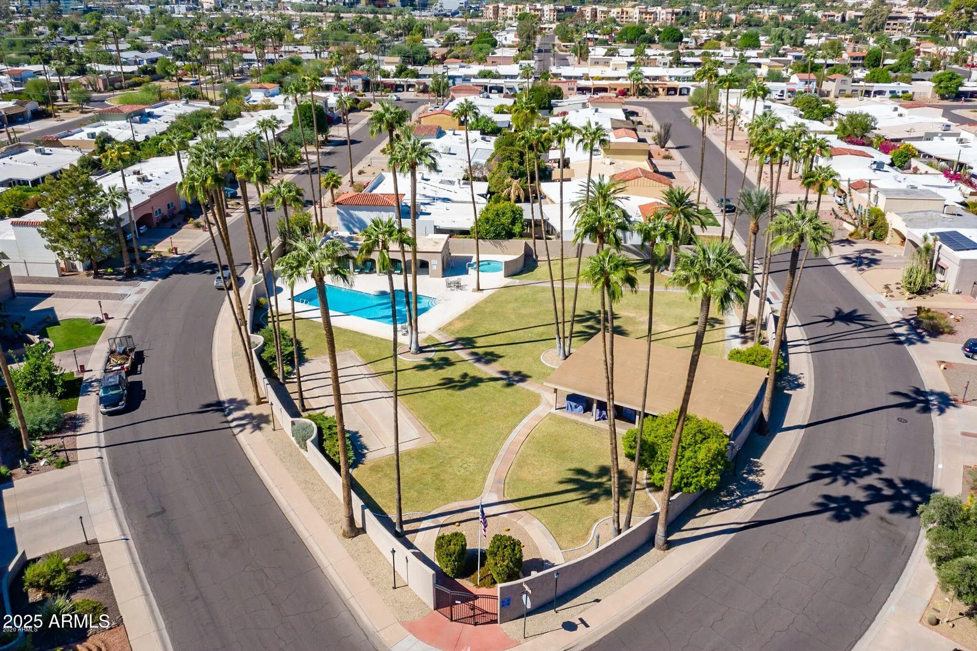 Property Slideshow image 32 of 39 | 4730 n 76th pl, Scottsdale, AZ, 85251