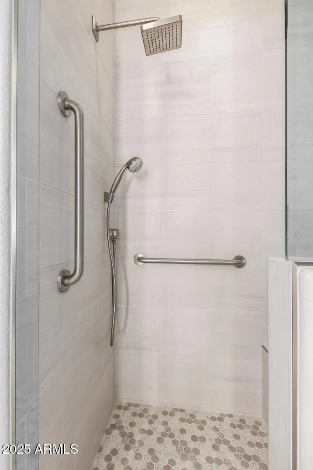 Property Slideshow image 20 of 51 | 24648 s desert trail dr, Sun Lakes, AZ, 85248