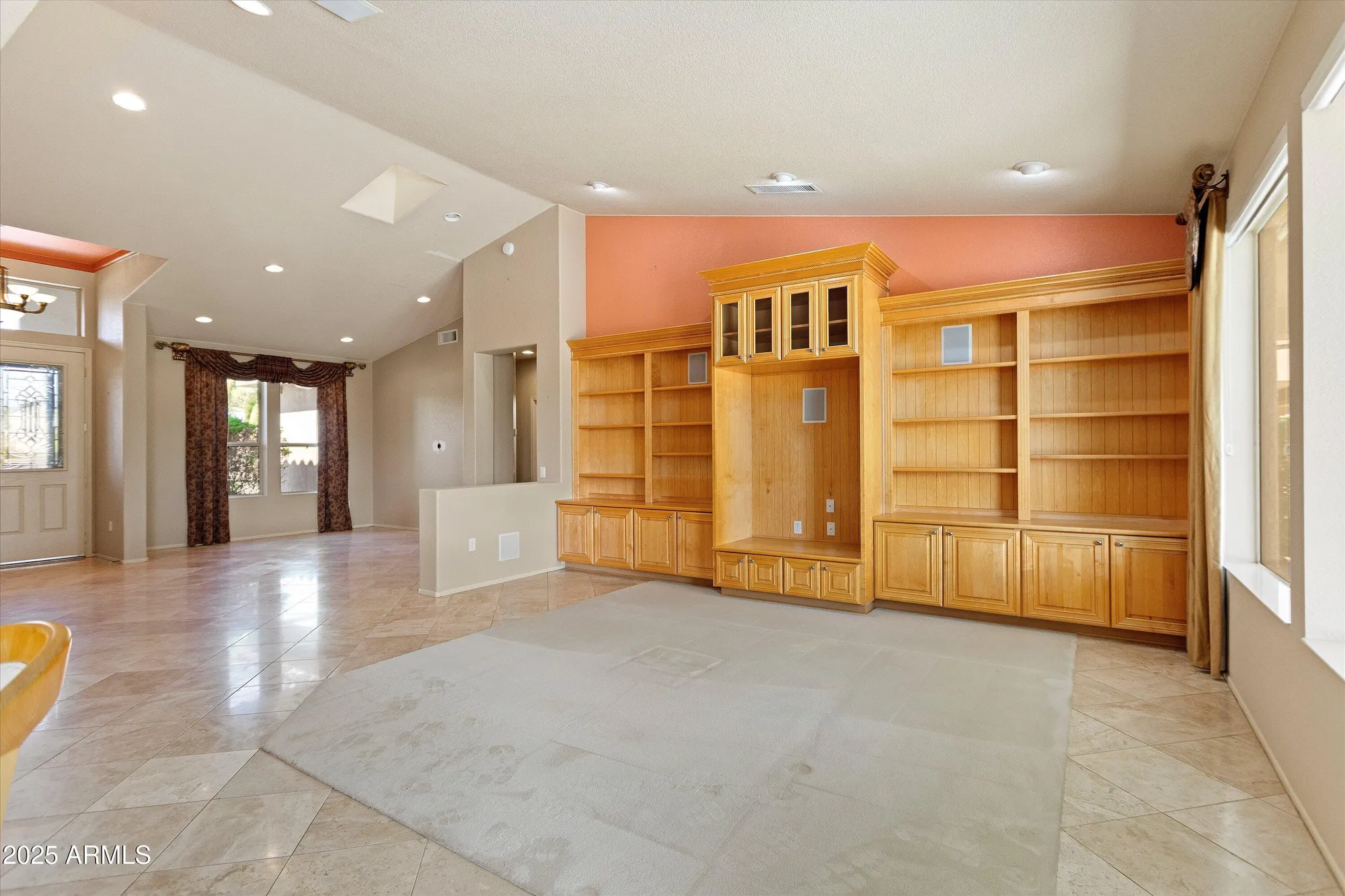 Property Slideshow image 14 of 49 | 17583 n horseshoe dr, Surprise, AZ, 85374