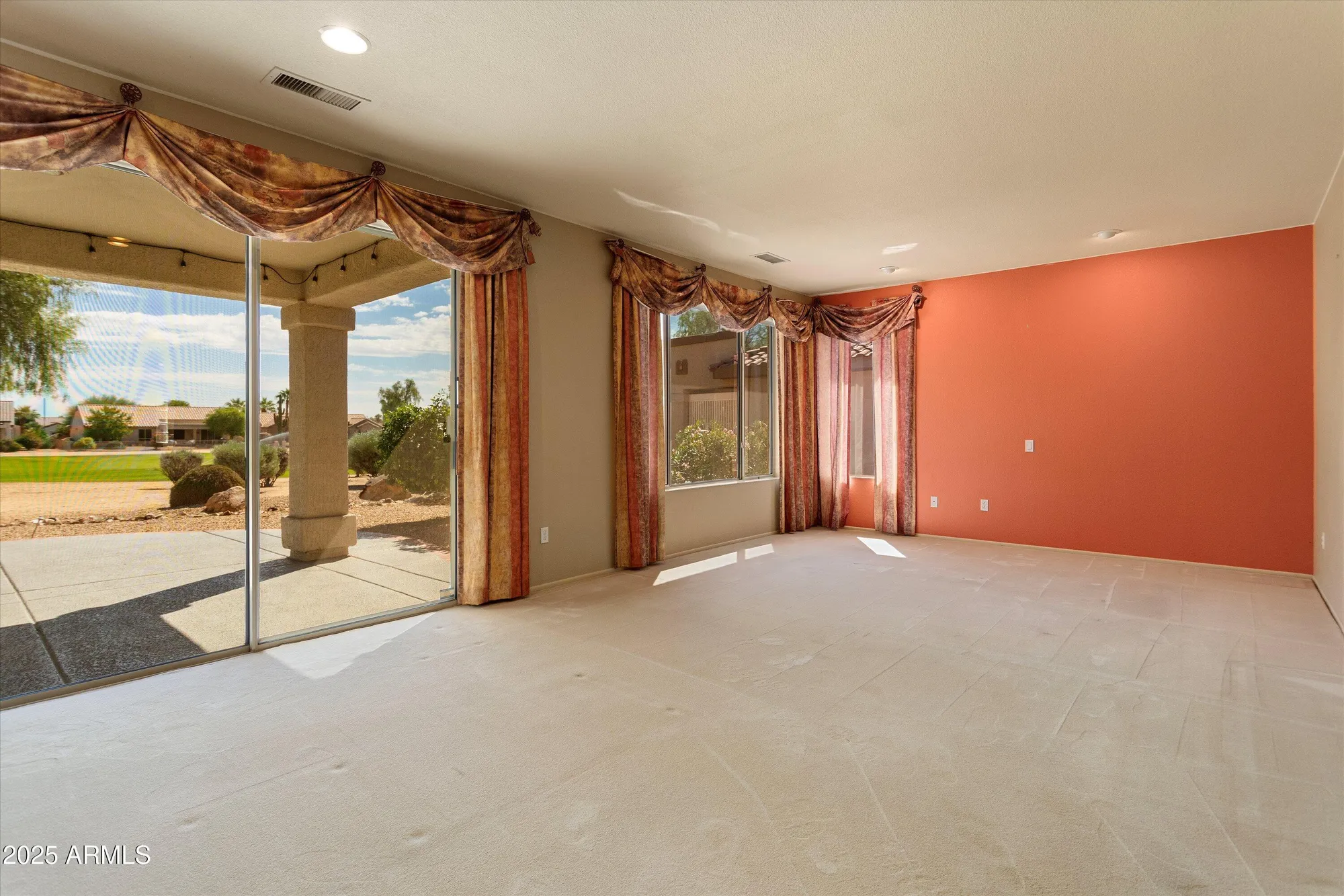 Property Slideshow image 20 of 49 | 17583 n horseshoe dr, Surprise, AZ, 85374
