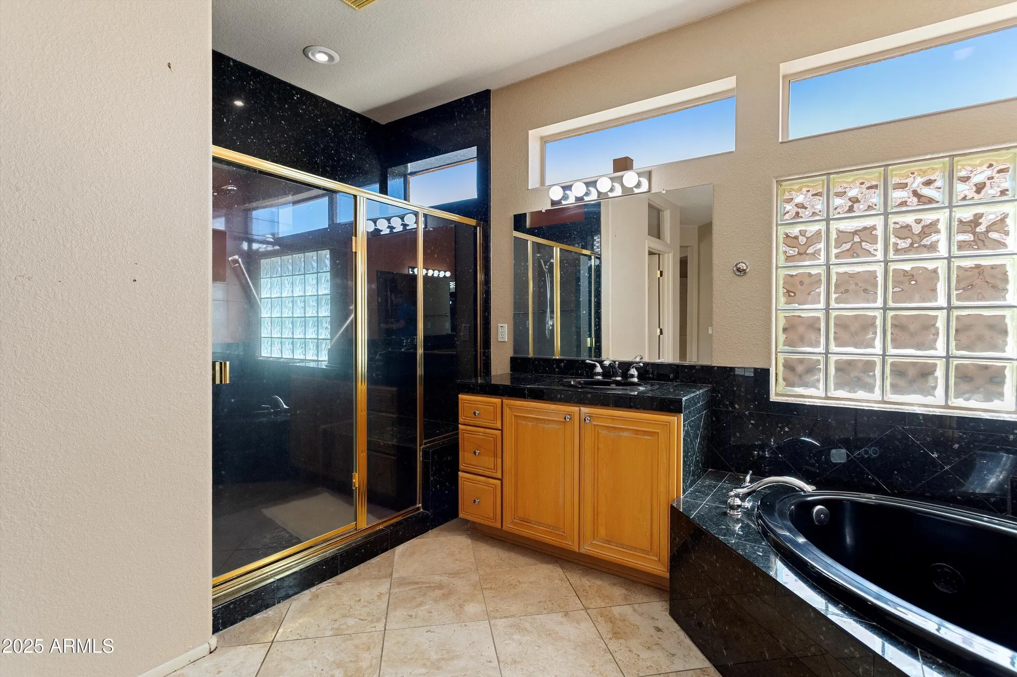 Property Slideshow image 23 of 49 | 17583 n horseshoe dr, Surprise, AZ, 85374