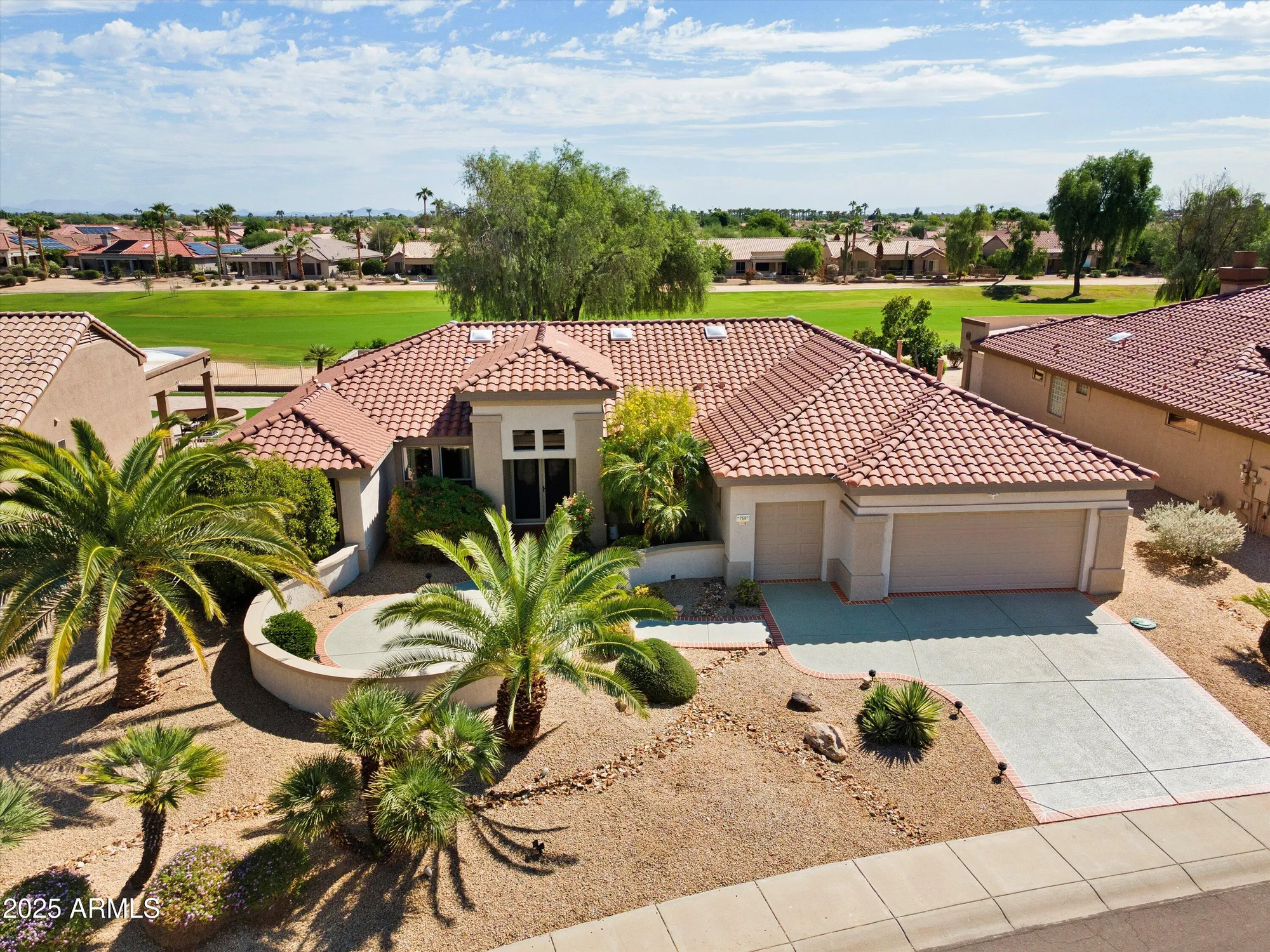 Property Slideshow image 35 of 49 | 17583 n horseshoe dr, Surprise, AZ, 85374