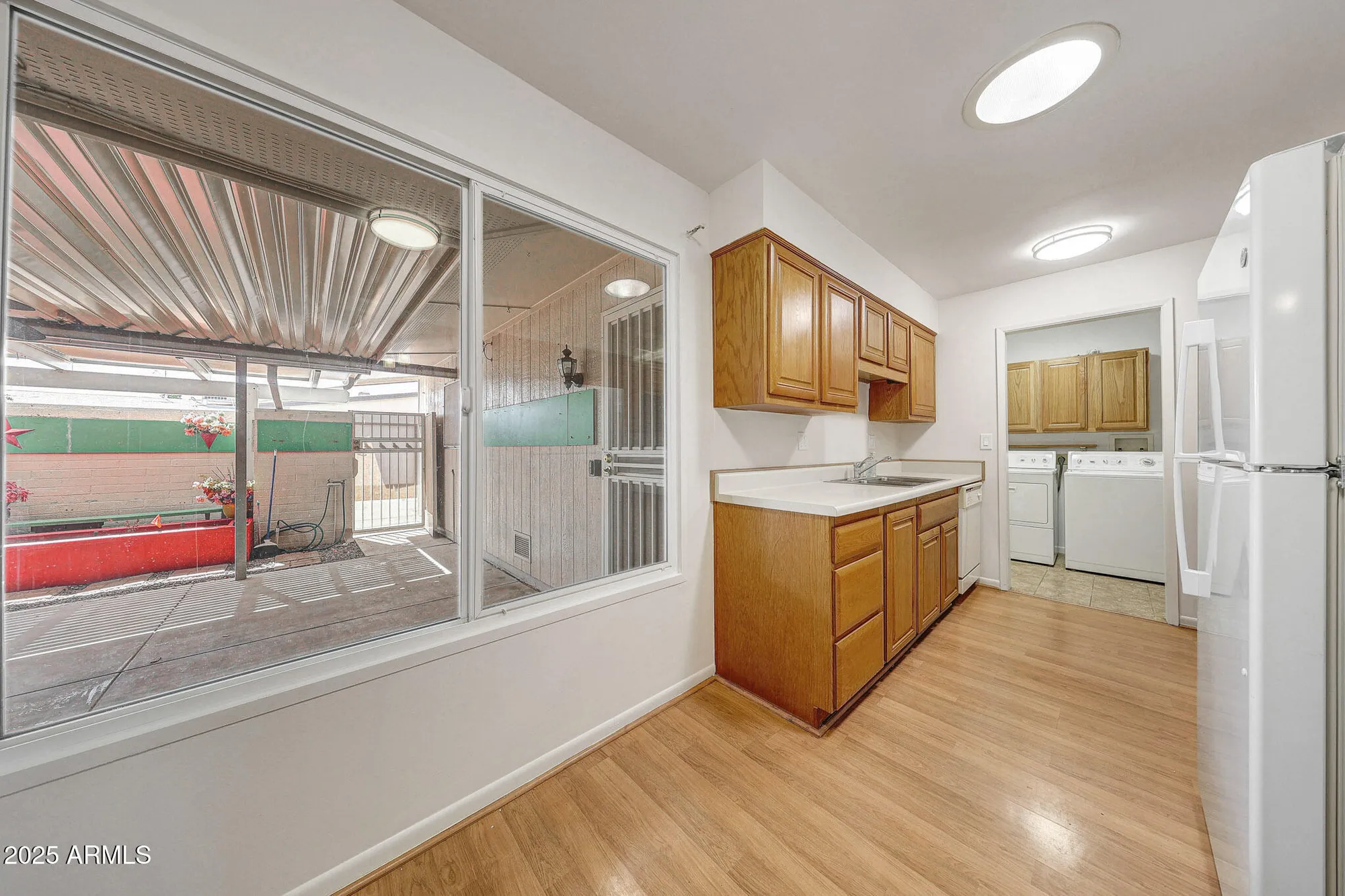 Property Slideshow image 10 of 26 | 10246 w palmeras dr, Sun City, AZ, 85373