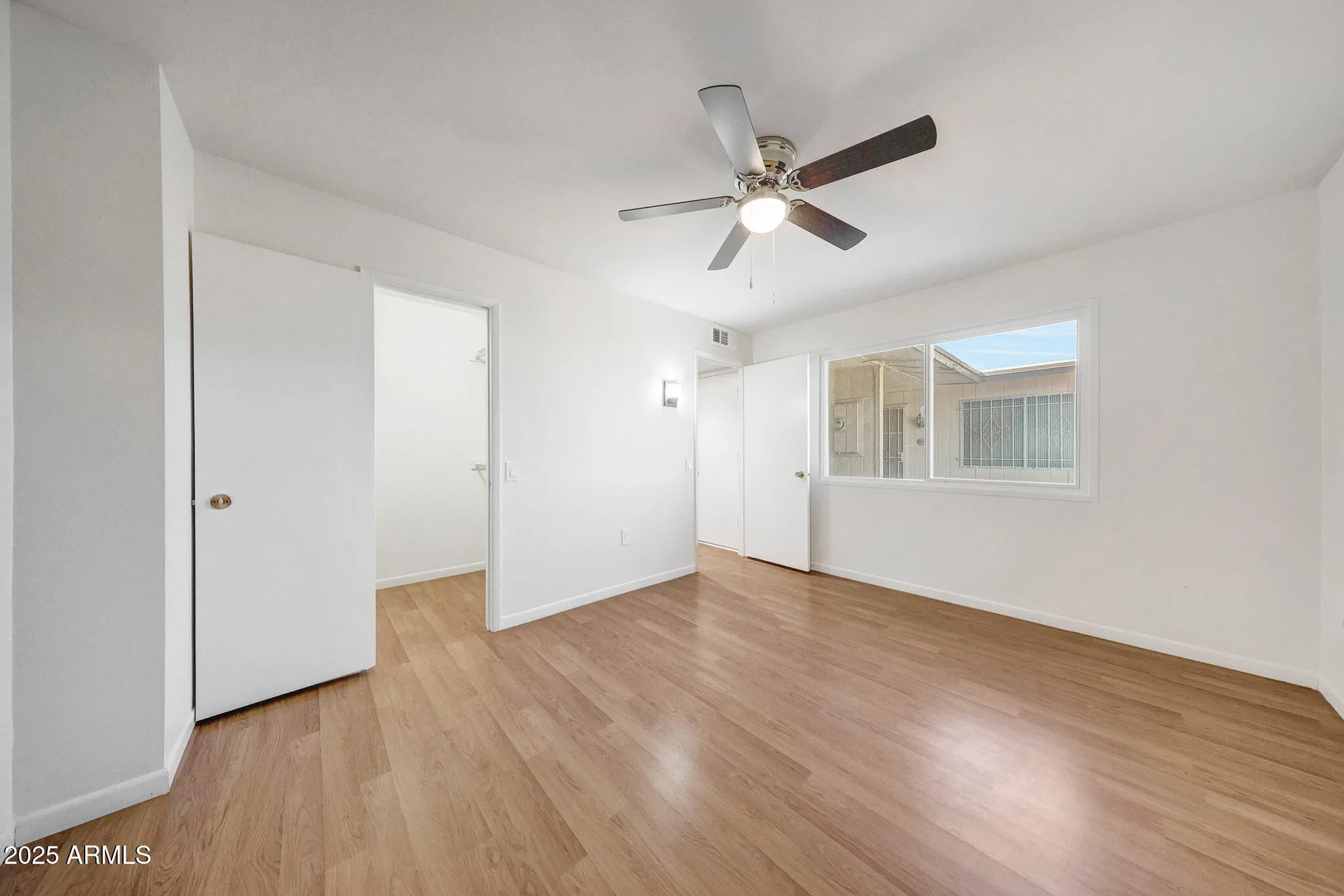 Property Slideshow image 17 of 26 | 10246 w palmeras dr, Sun City, AZ, 85373