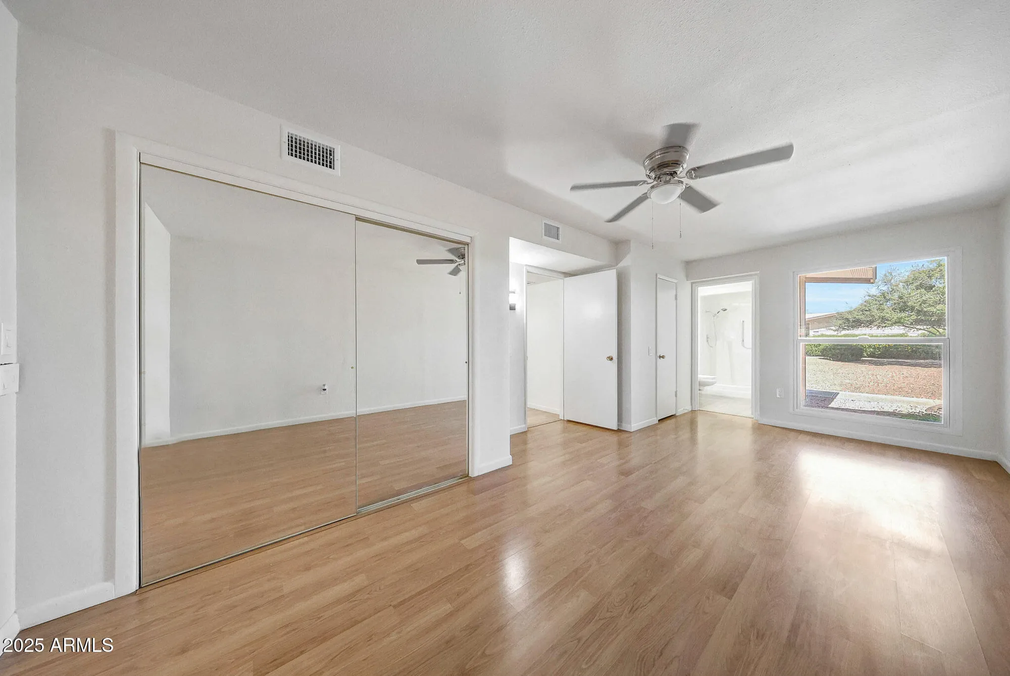 Property Slideshow image 15 of 26 | 10246 w palmeras dr, Sun City, AZ, 85373