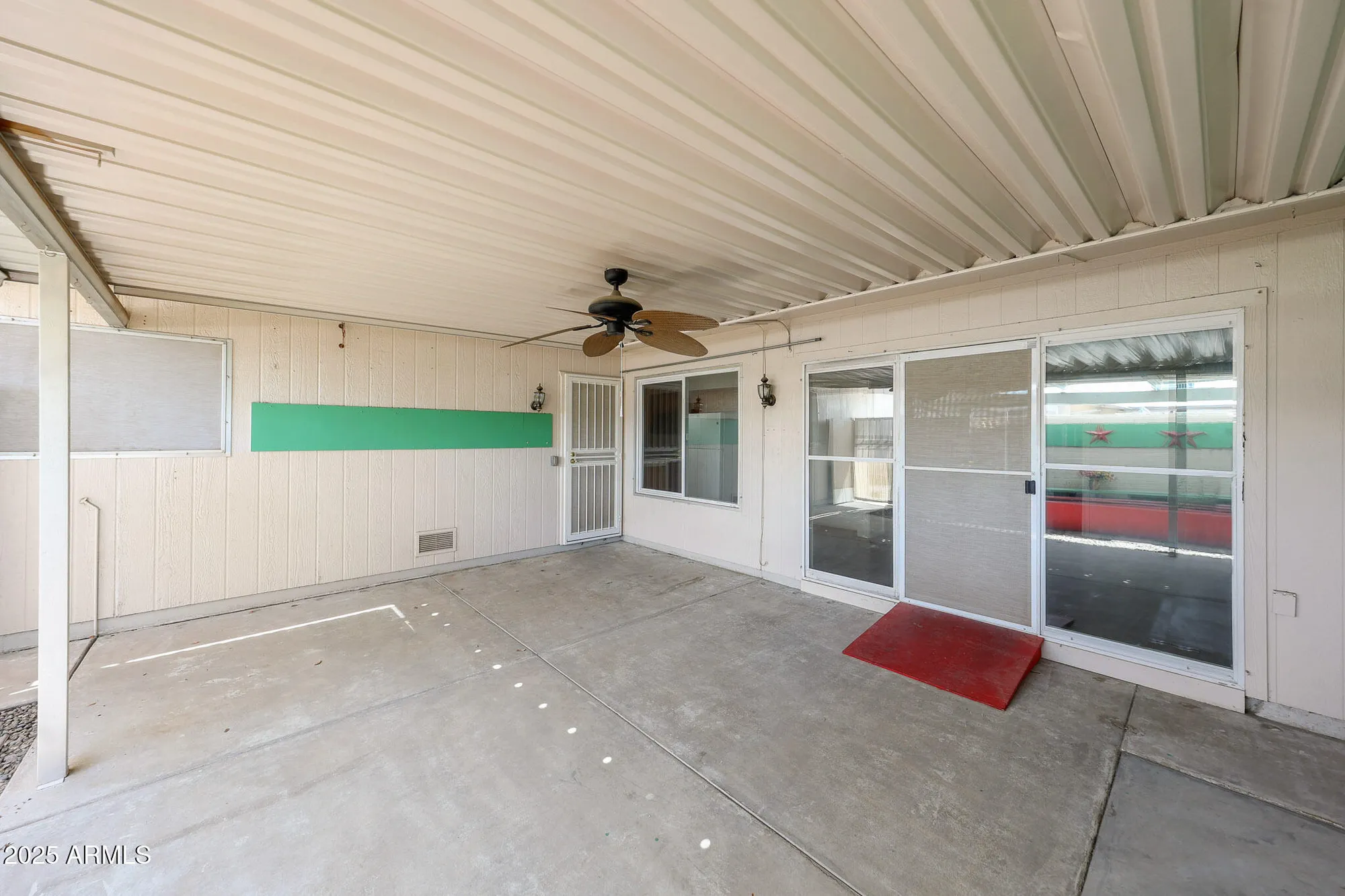 Property Slideshow image 23 of 26 | 10246 w palmeras dr, Sun City, AZ, 85373