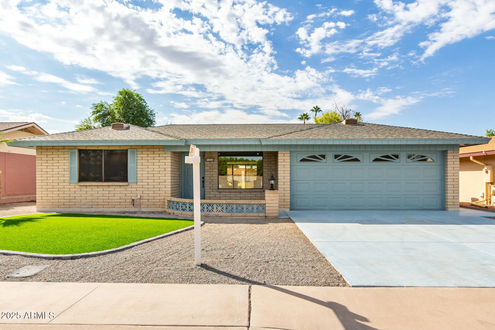 Property Slideshow image 2 of 96 | 7929 e lakeview ave, Mesa, AZ, 85209