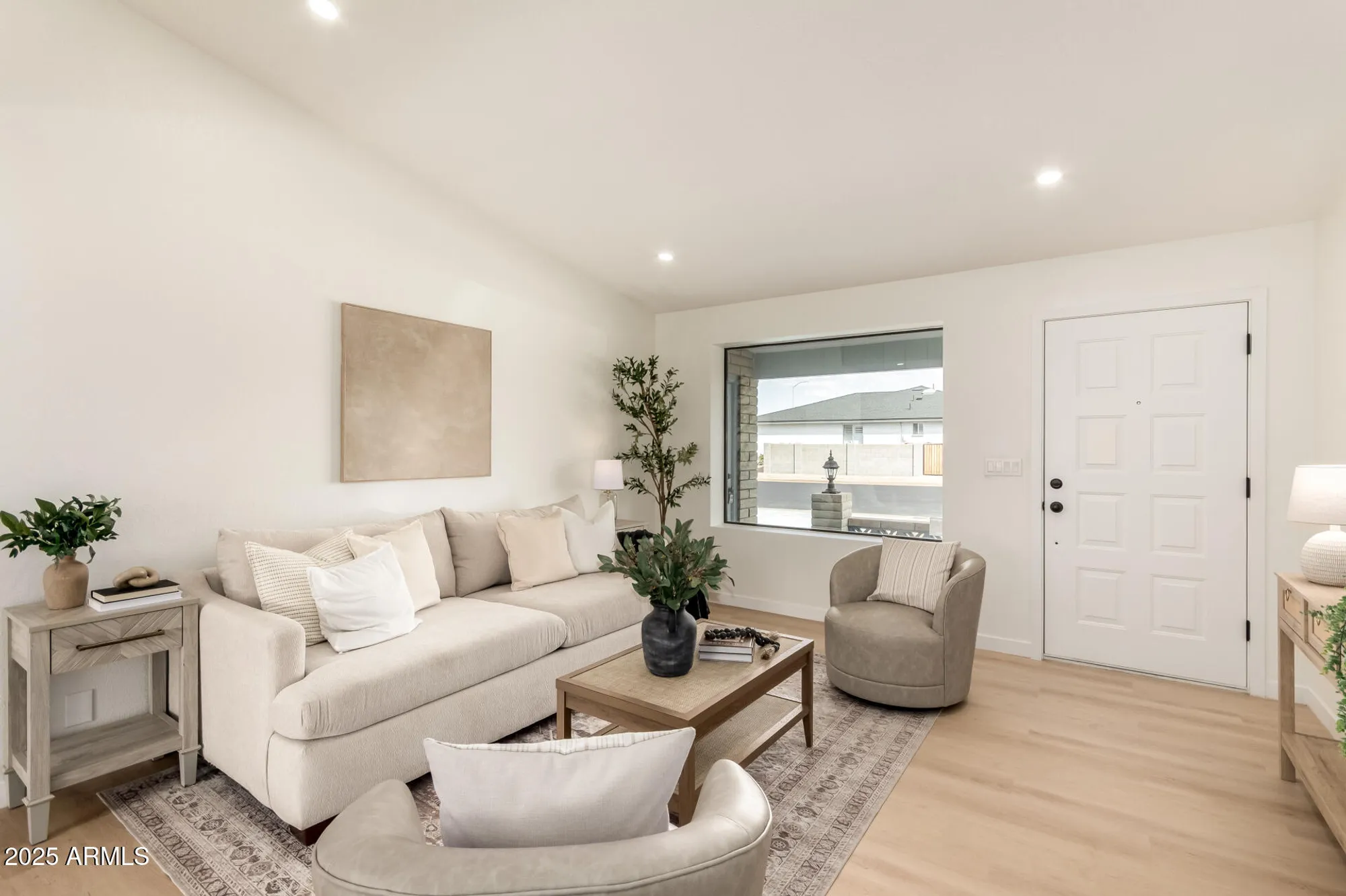 Property Slideshow image 9 of 96 | 7929 e lakeview ave, Mesa, AZ, 85209