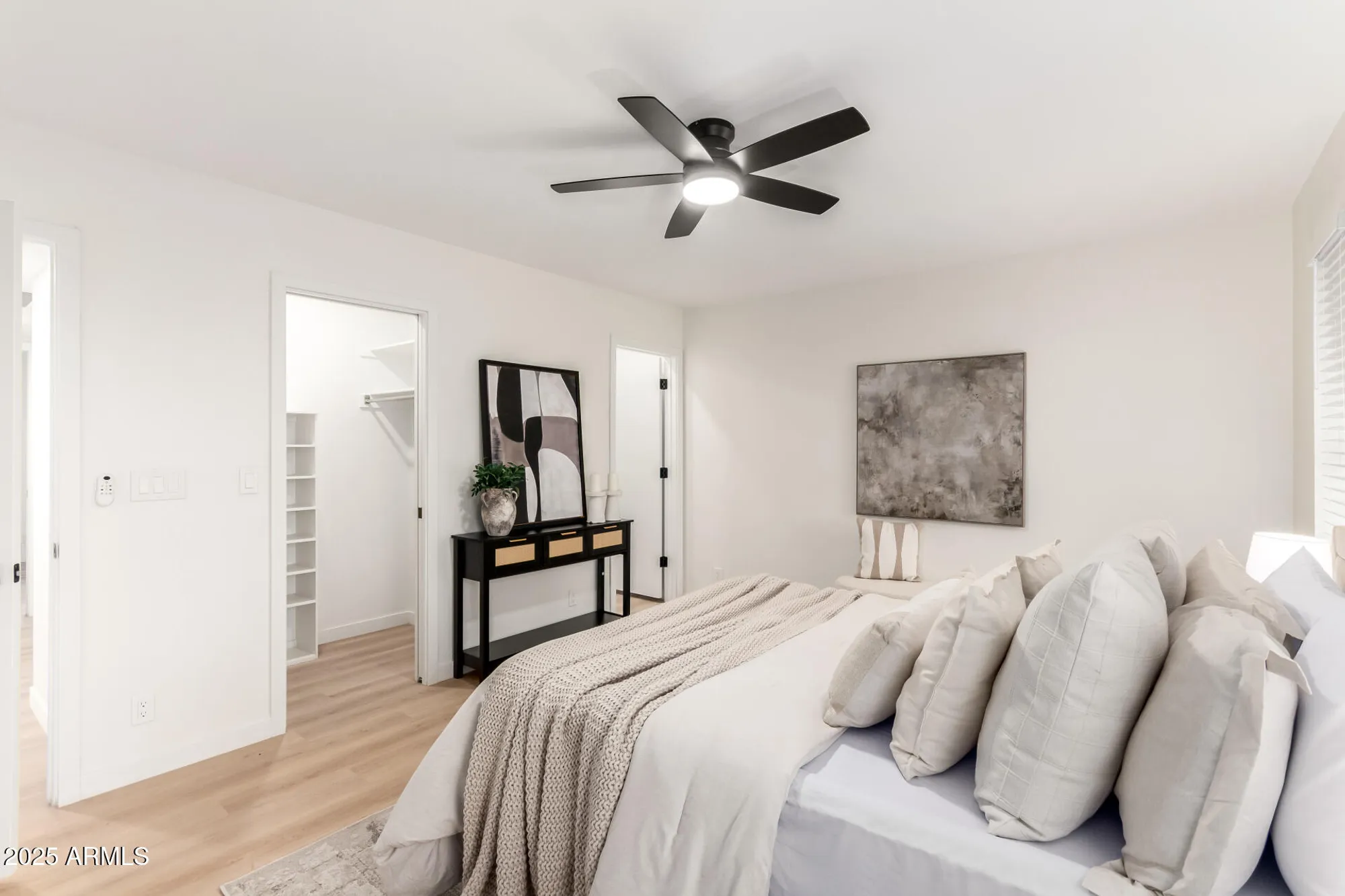 Property Slideshow image 22 of 96 | 7929 e lakeview ave, Mesa, AZ, 85209