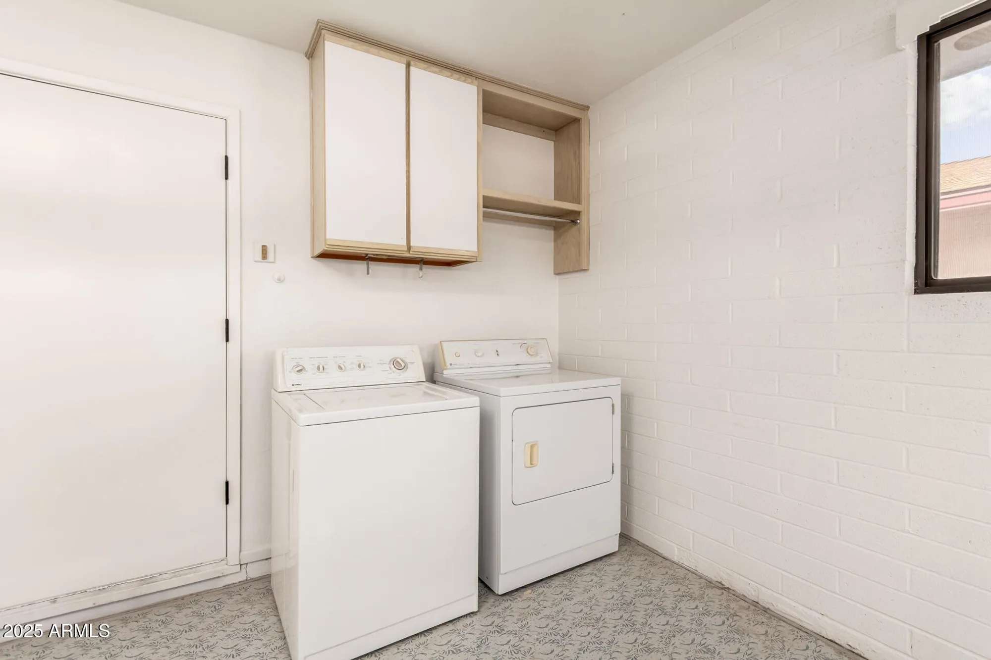 Property Slideshow image 31 of 96 | 7929 e lakeview ave, Mesa, AZ, 85209