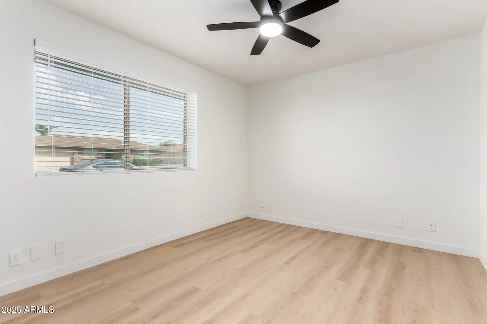 Property Slideshow image 27 of 96 | 7929 e lakeview ave, Mesa, AZ, 85209