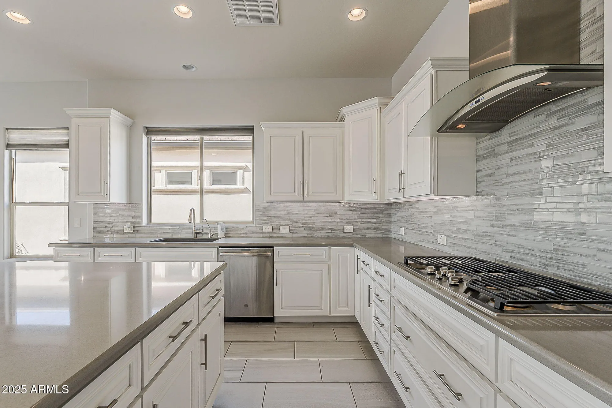 Property Slideshow image 21 of 66 | 35462 n sunset trl, Queen Creek, AZ, 85140