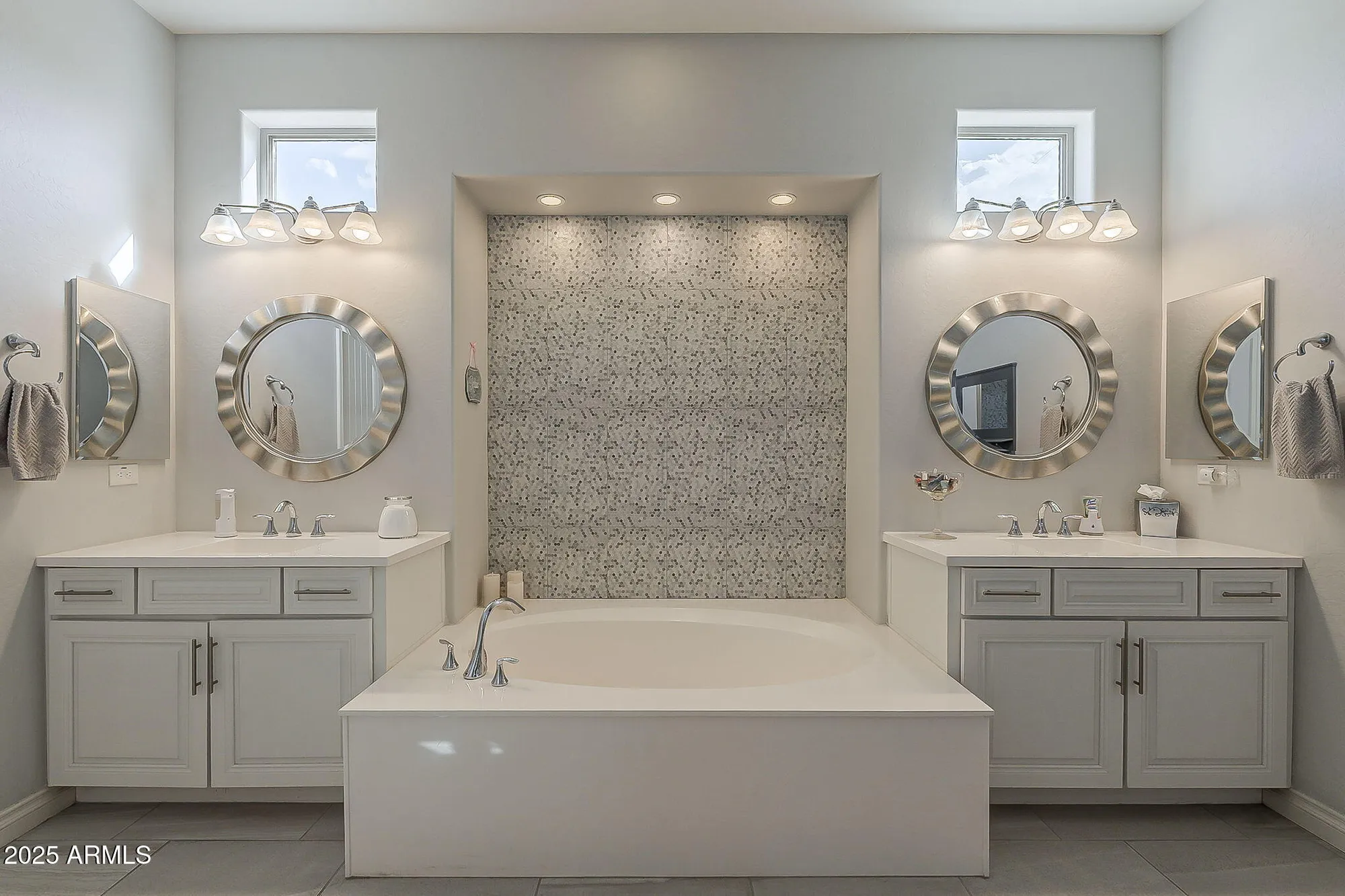 Property Slideshow image 29 of 66 | 35462 n sunset trl, Queen Creek, AZ, 85140