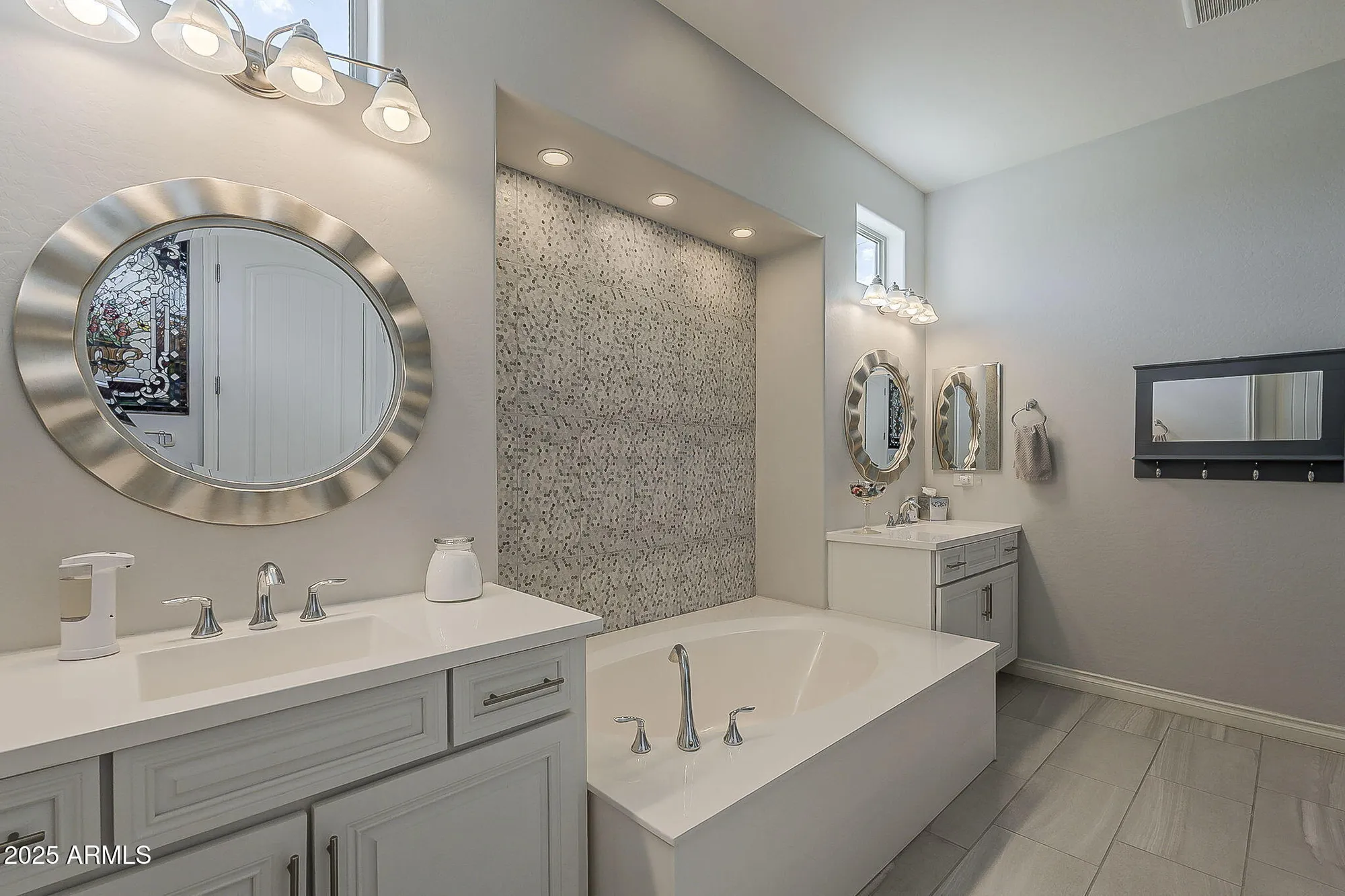 Property Slideshow image 30 of 66 | 35462 n sunset trl, Queen Creek, AZ, 85140