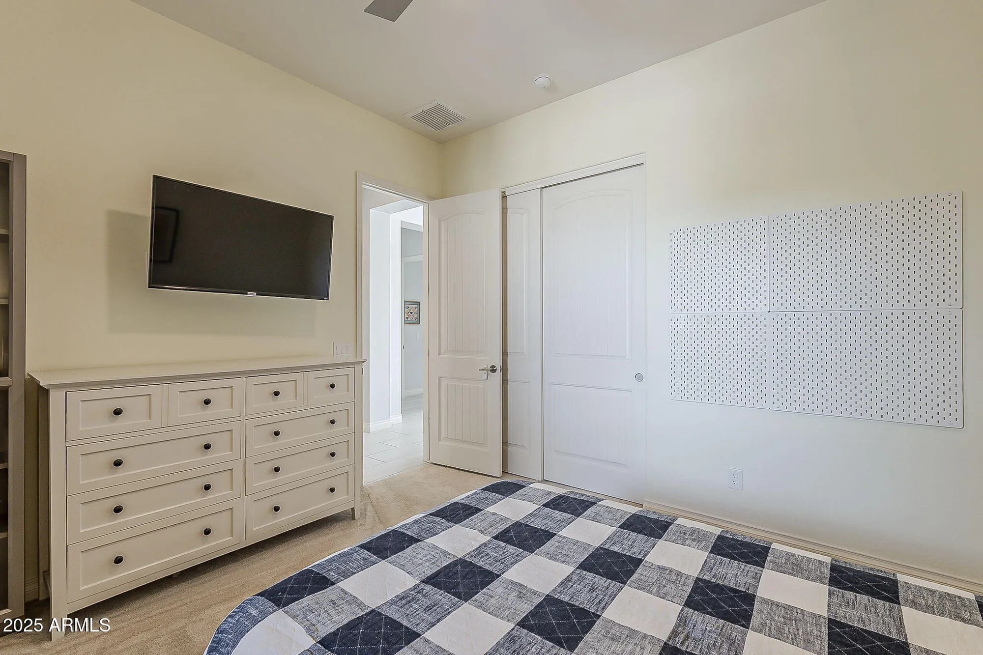 Property Slideshow image 42 of 66 | 35462 n sunset trl, Queen Creek, AZ, 85140