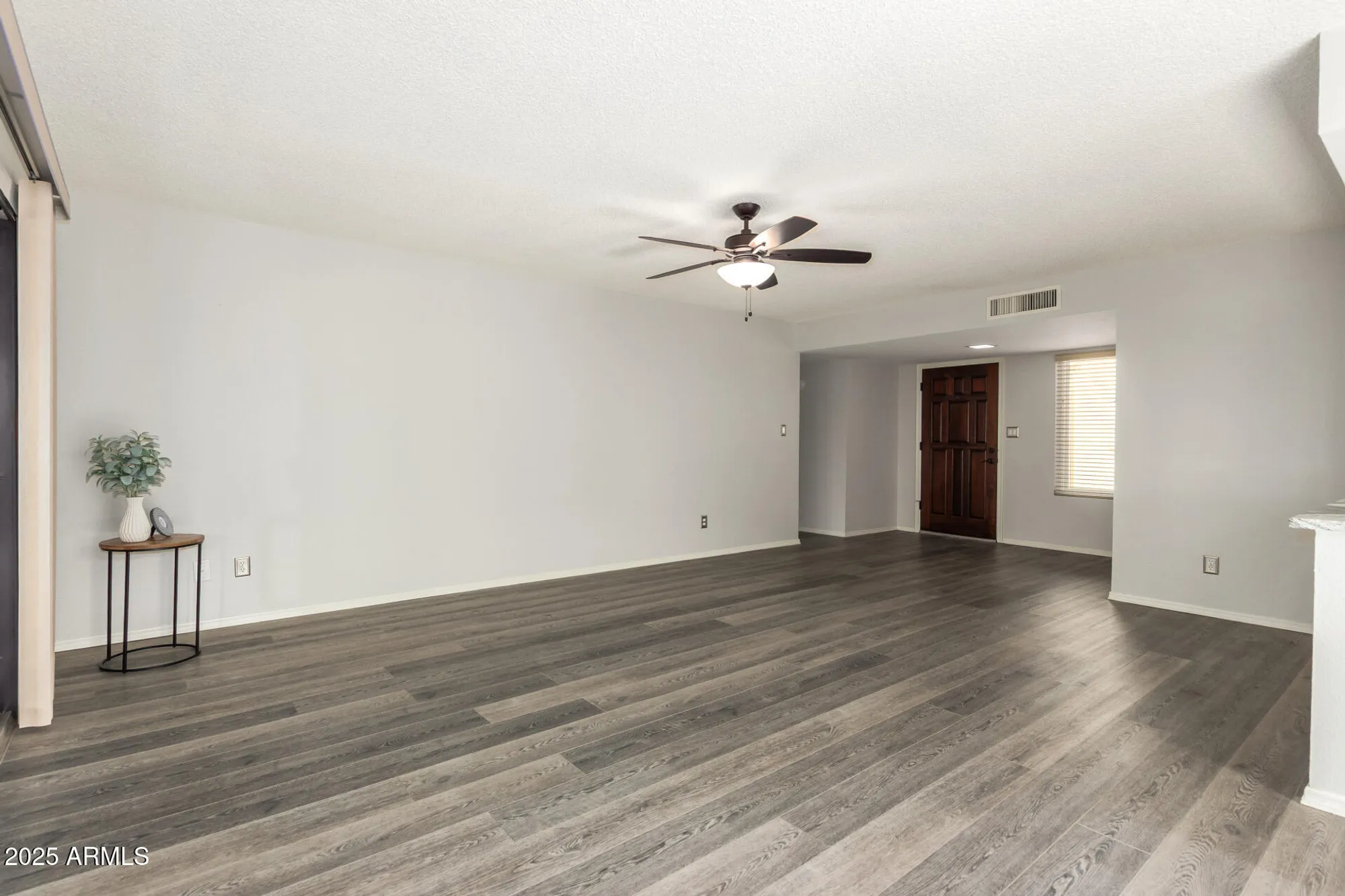 Property Slideshow image 7 of 40 | 716 s privet way, Mesa, AZ, 85208