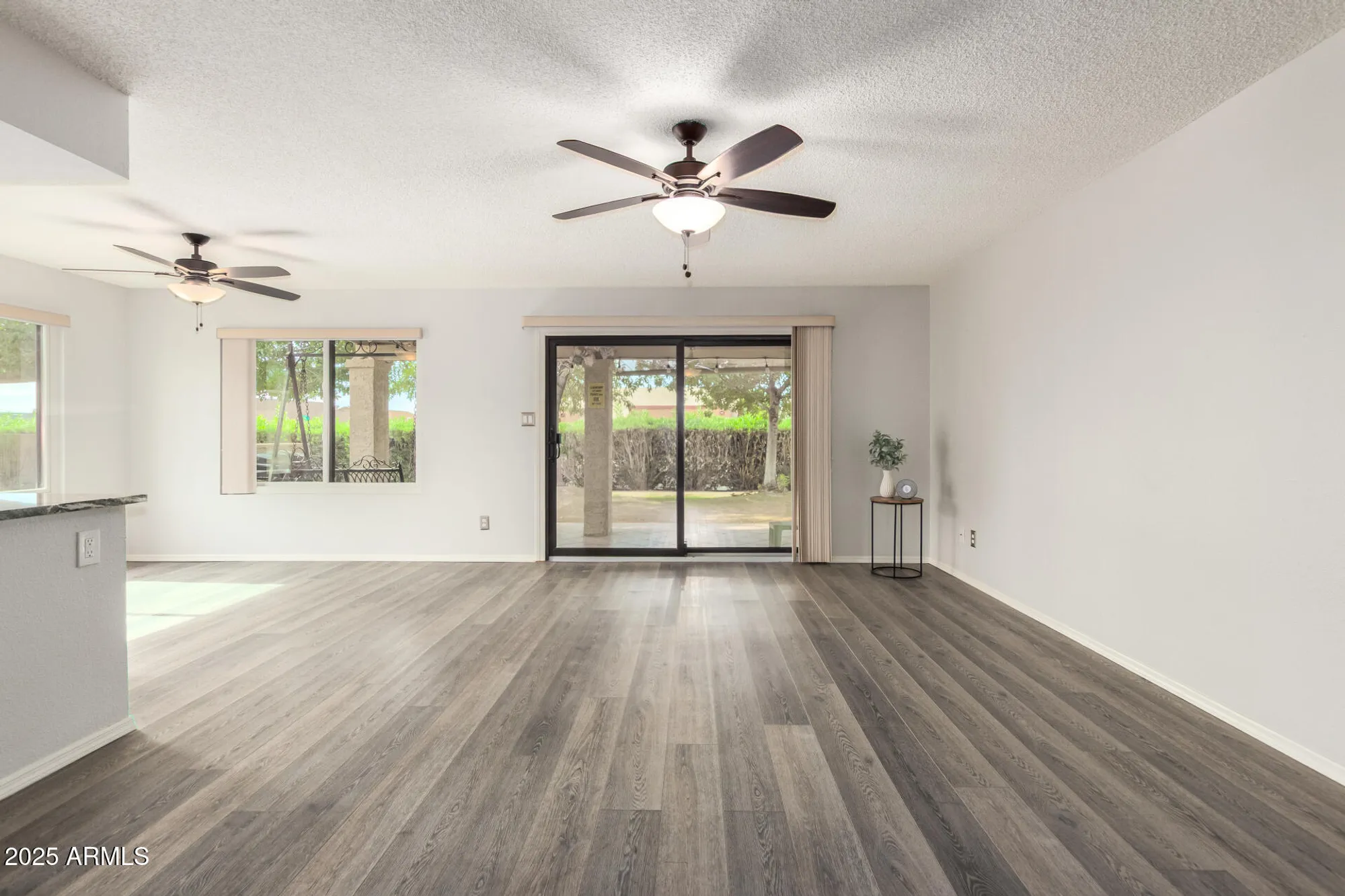 Property Slideshow image 8 of 40 | 716 s privet way, Mesa, AZ, 85208