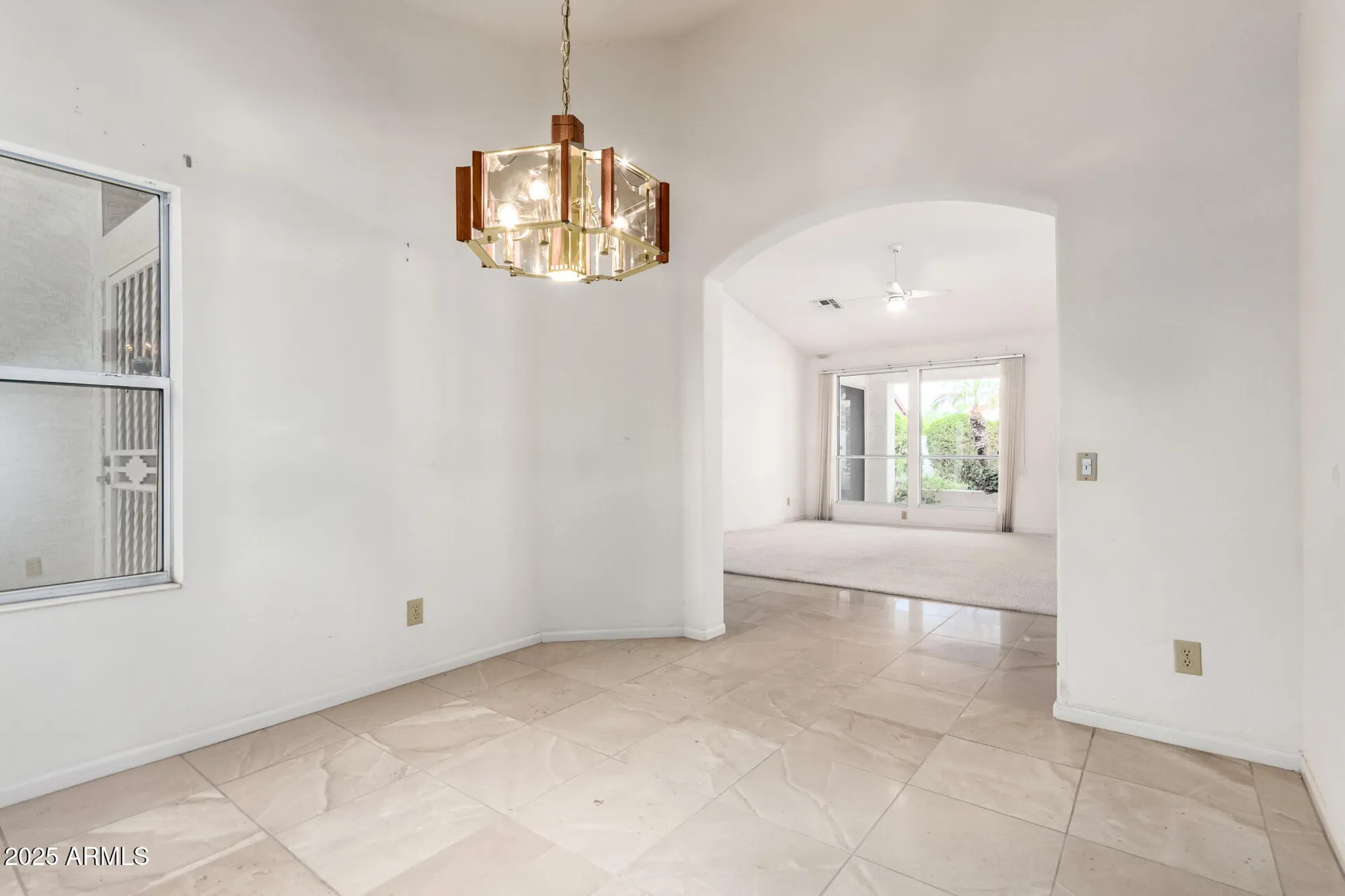 Property Slideshow image 8 of 22 | 24733 s saddletree dr, Sun Lakes, AZ, 85248