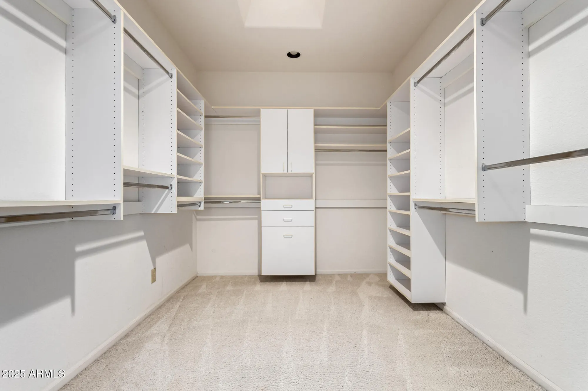 Property Slideshow image 15 of 22 | 24733 s saddletree dr, Sun Lakes, AZ, 85248