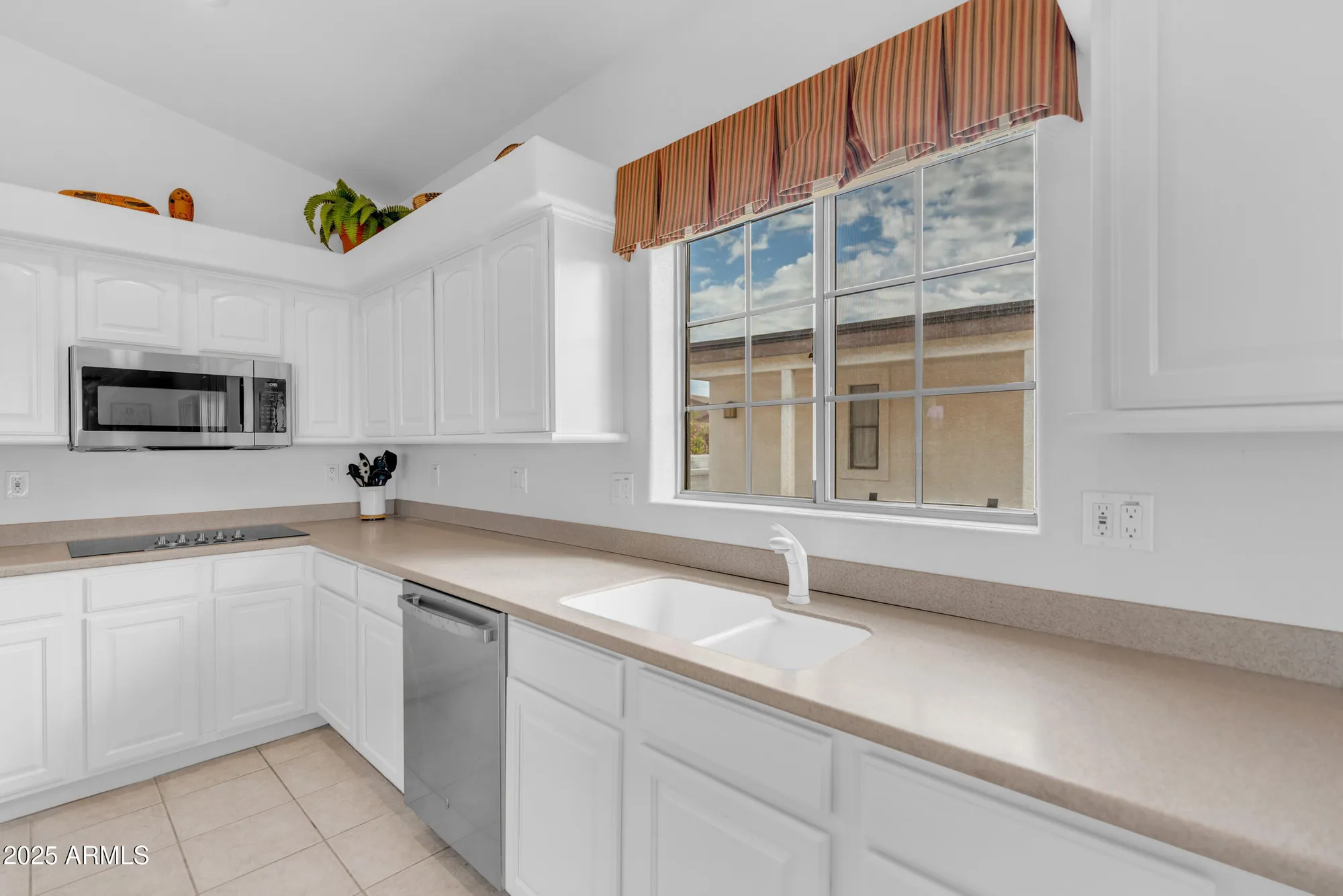 Property Slideshow image 19 of 70 | 2336 n salem st, Mesa, AZ, 85215