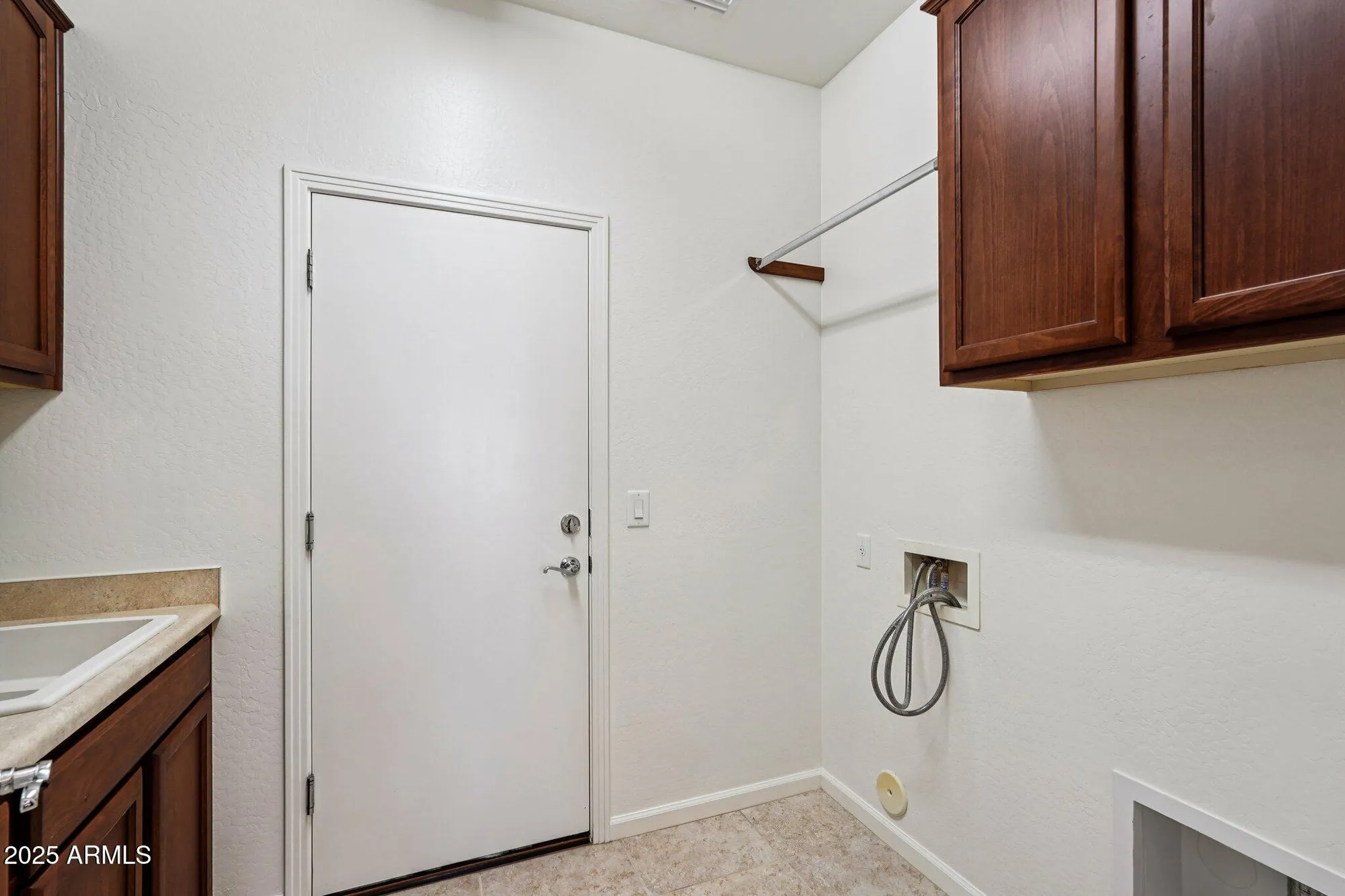 Property Slideshow image 13 of 55 | 16758 w almeria rd, Goodyear, AZ, 85395