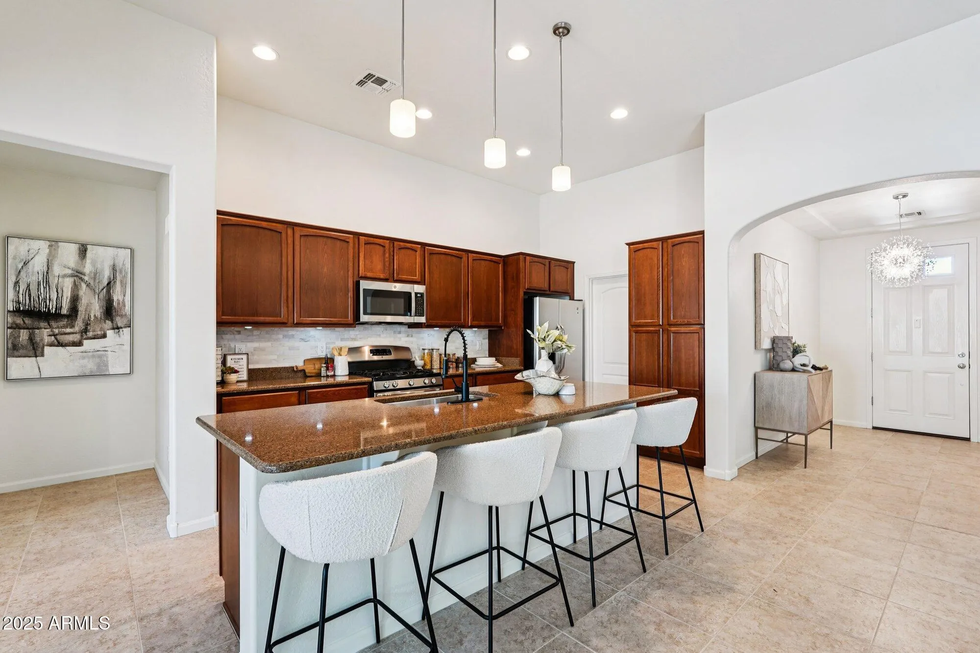 Property Slideshow image 10 of 55 | 16758 w almeria rd, Goodyear, AZ, 85395