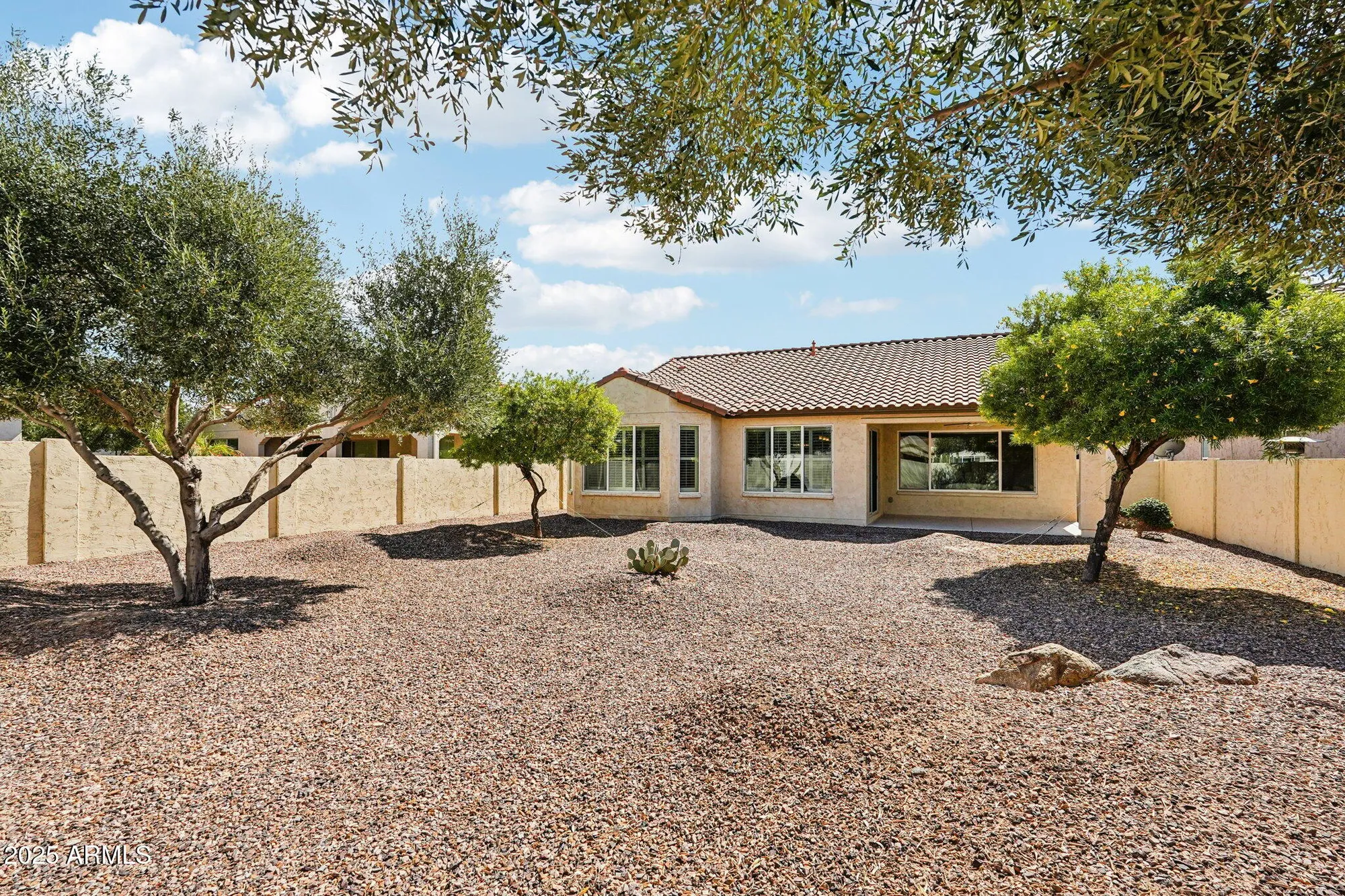 Property Slideshow image 29 of 55 | 16758 w almeria rd, Goodyear, AZ, 85395