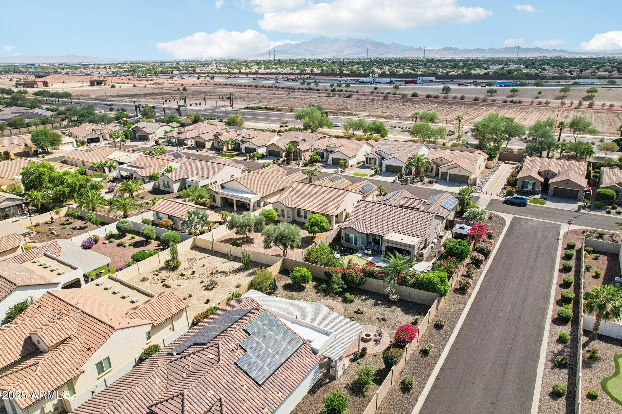 Property Slideshow image 32 of 55 | 16758 w almeria rd, Goodyear, AZ, 85395