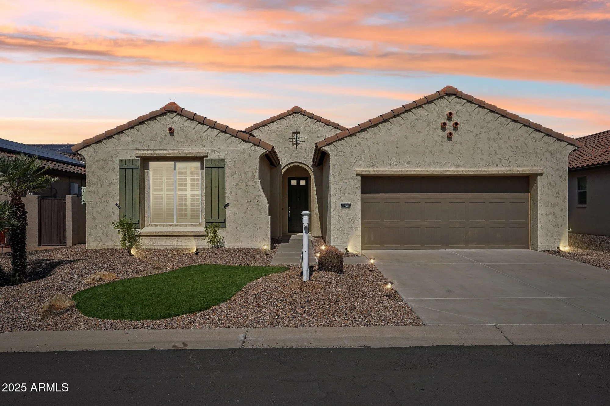 Property Slideshow image 37 of 55 | 16758 w almeria rd, Goodyear, AZ, 85395